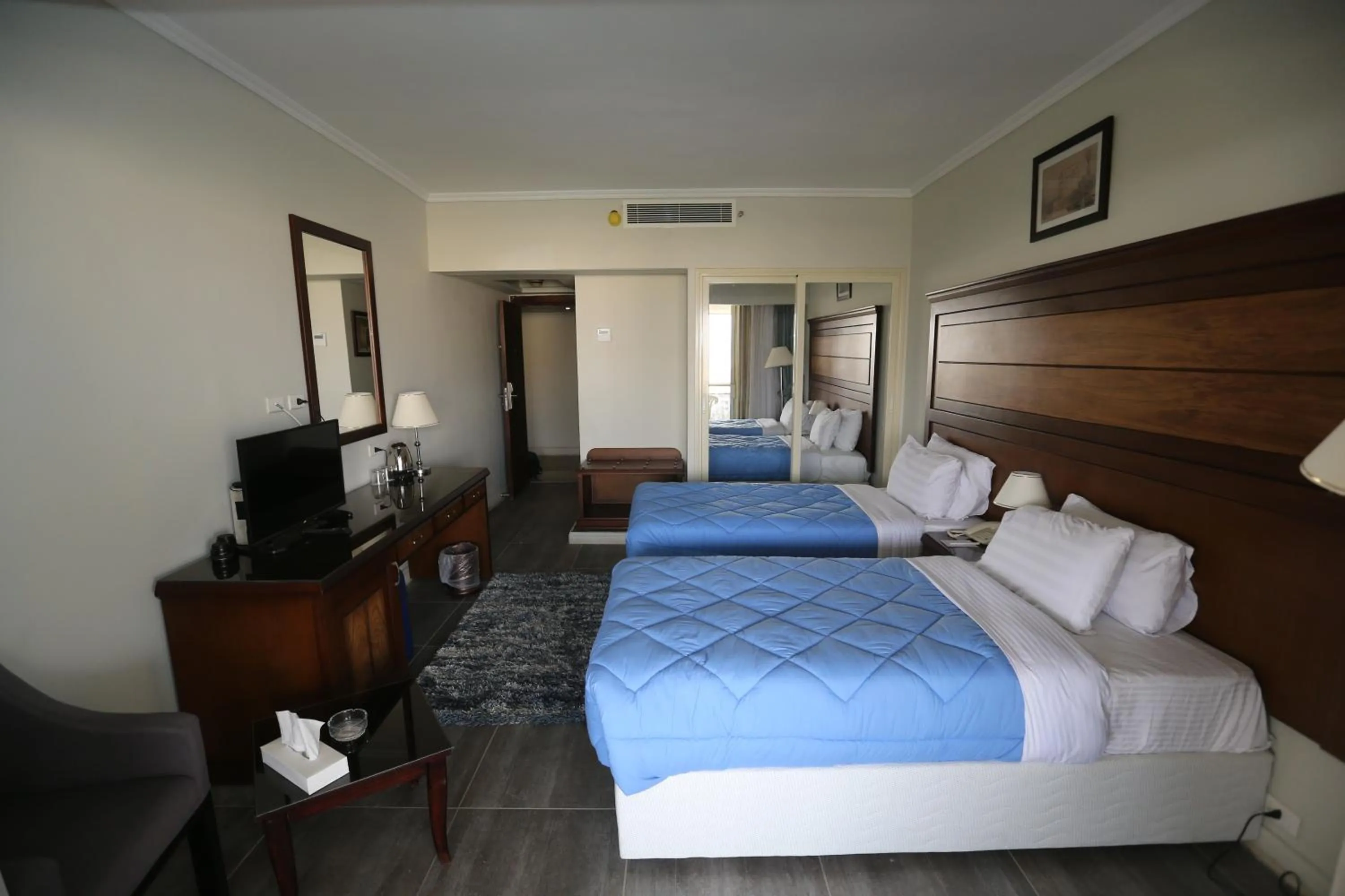 Photo of the whole room in Horizon Shahrazad Hotel