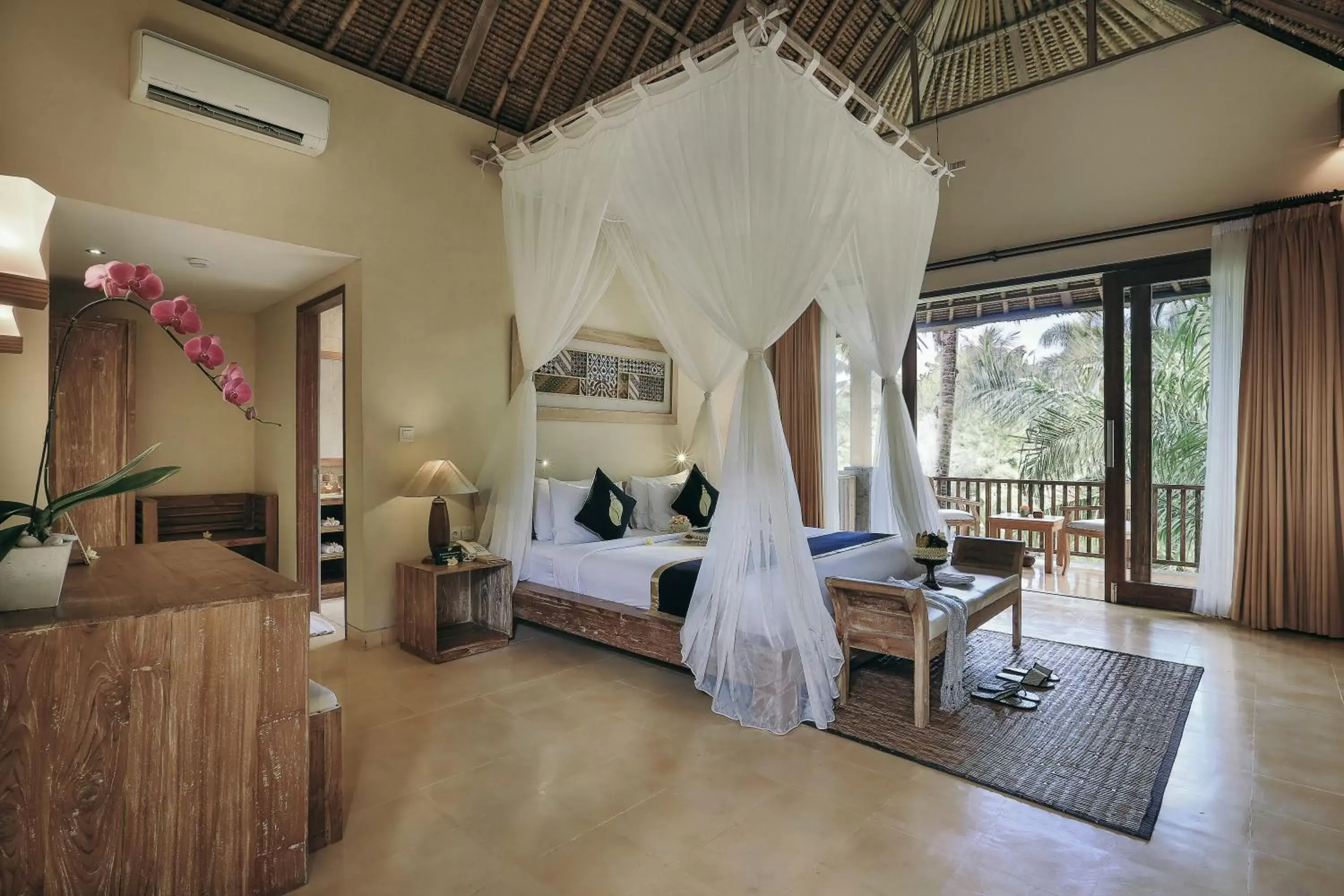 Photo of the whole room in The Sankara Resort by Pramana