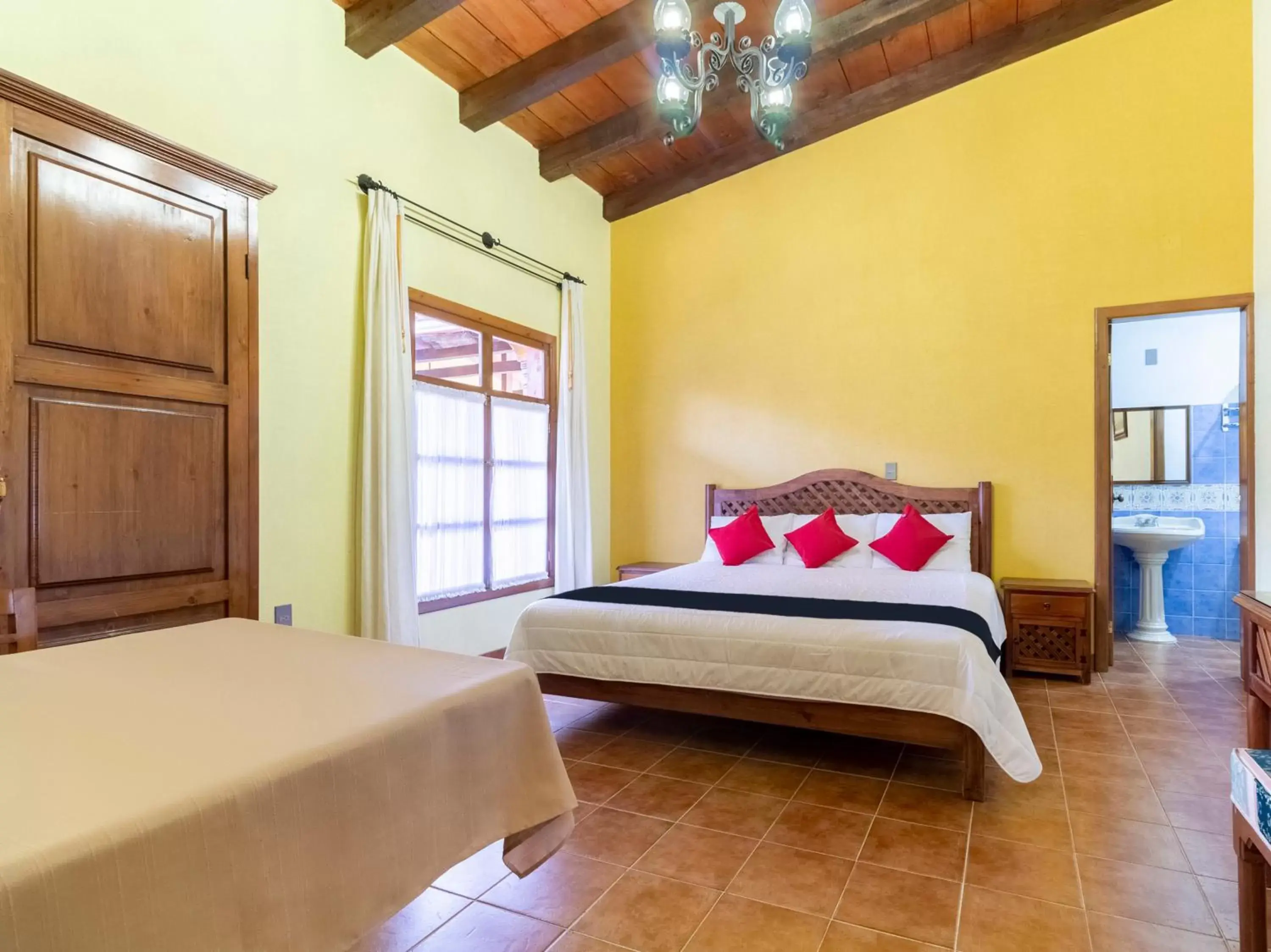 Bedroom, Bed in Hotel Jardín de Tereza