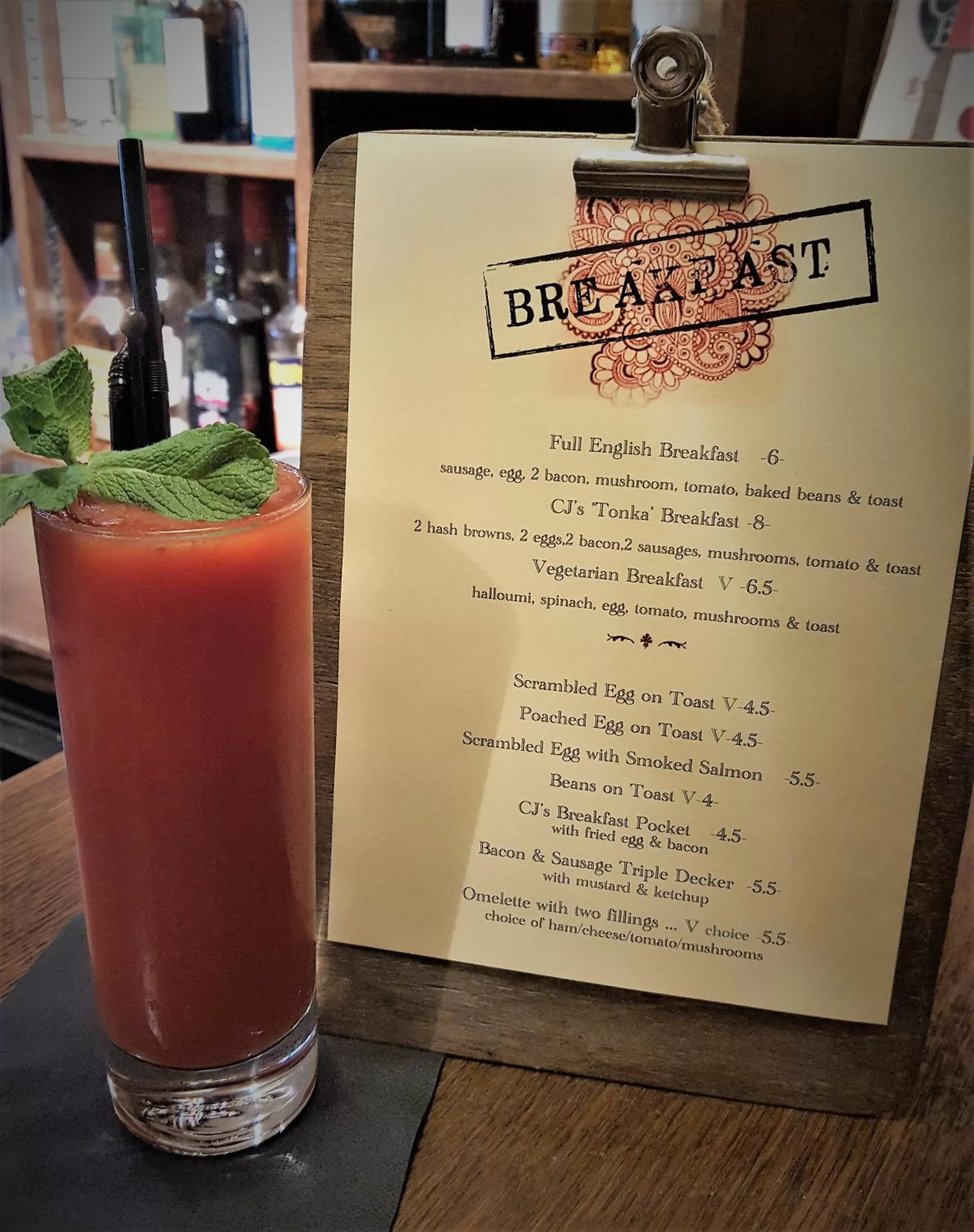 Breakfast in Gothic House