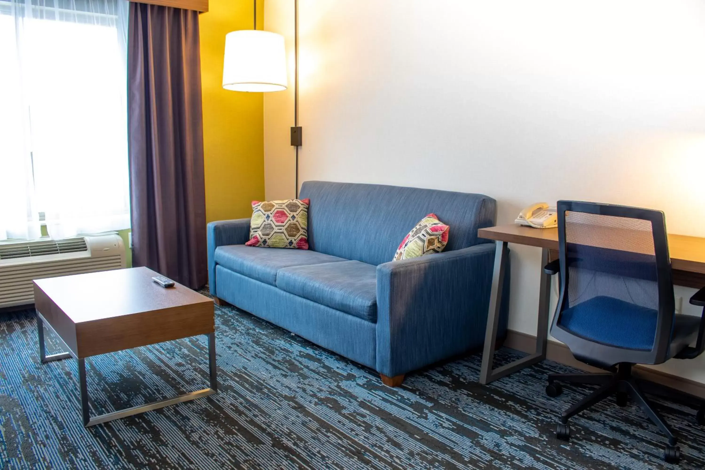 Seating Area in Holiday Inn Express & Suites Wausau, an IHG Hotel