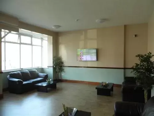 Living room, Lobby/Reception in Budget Hayat express hotel
