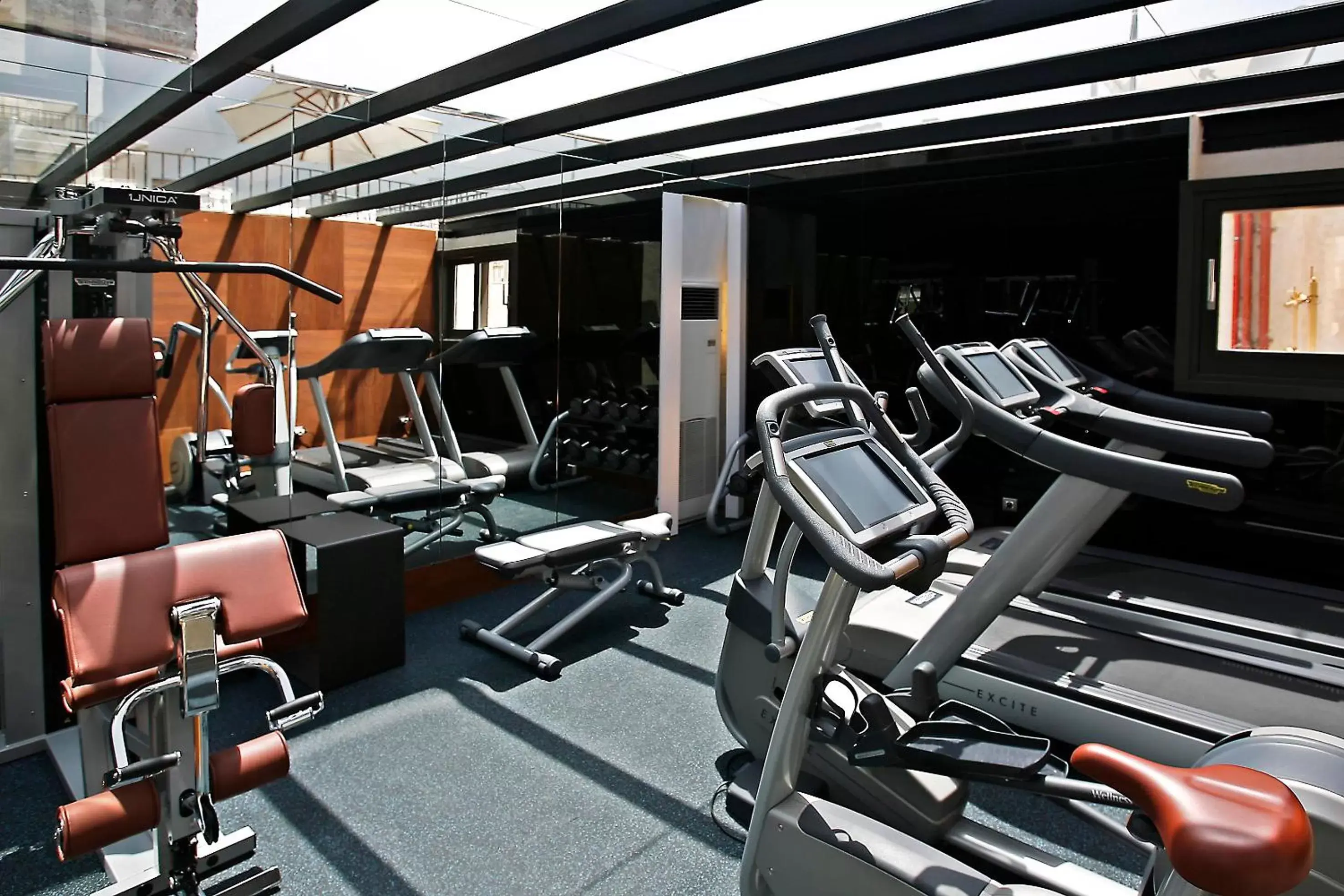Fitness centre/facilities in EME Catedral Mercer Hotel Fitness centre/facilities in EME Catedral Mercer Hotel