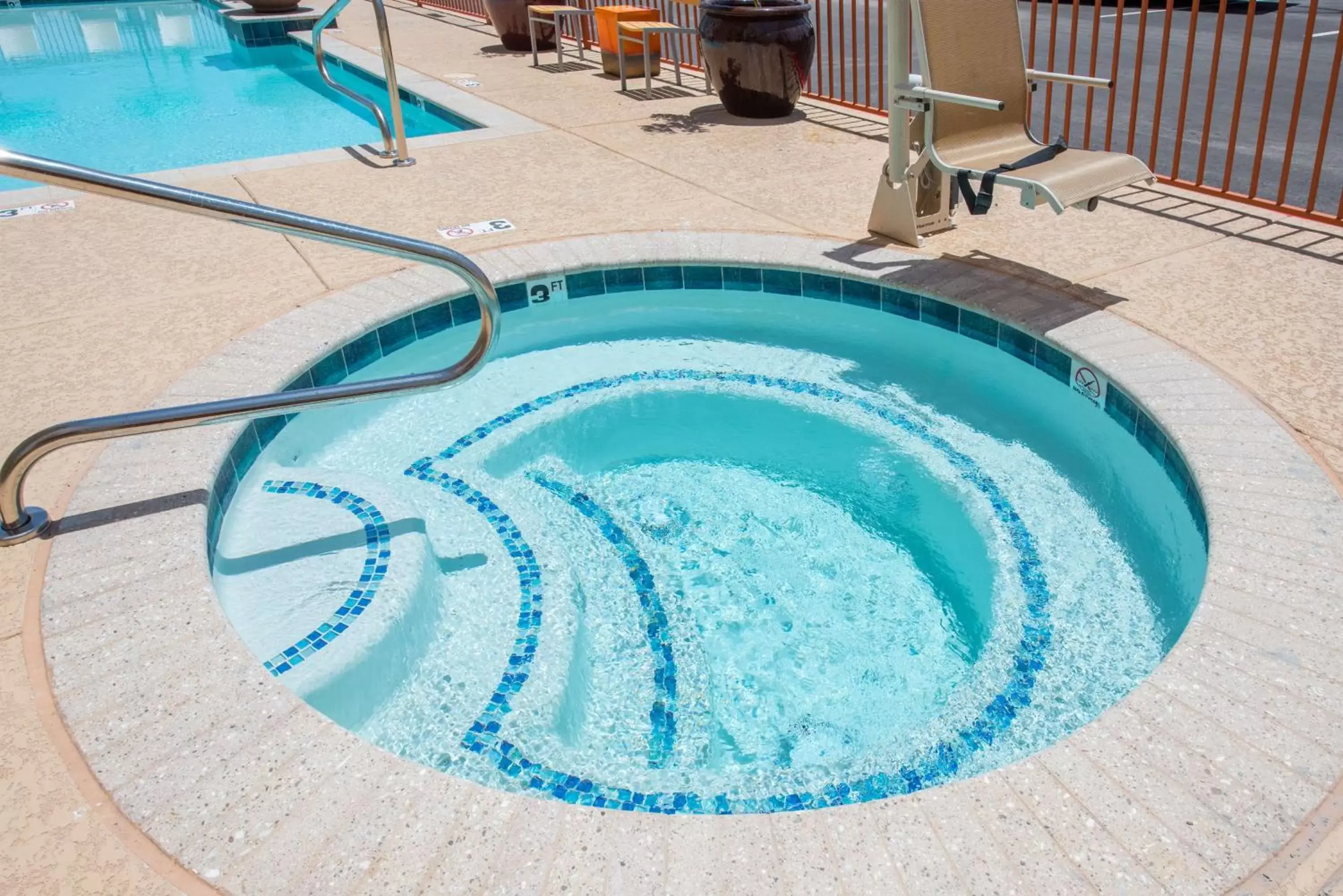 Pool view, Swimming Pool in Hampton Inn & Suites Phoenix - East Mesa in Gilbert