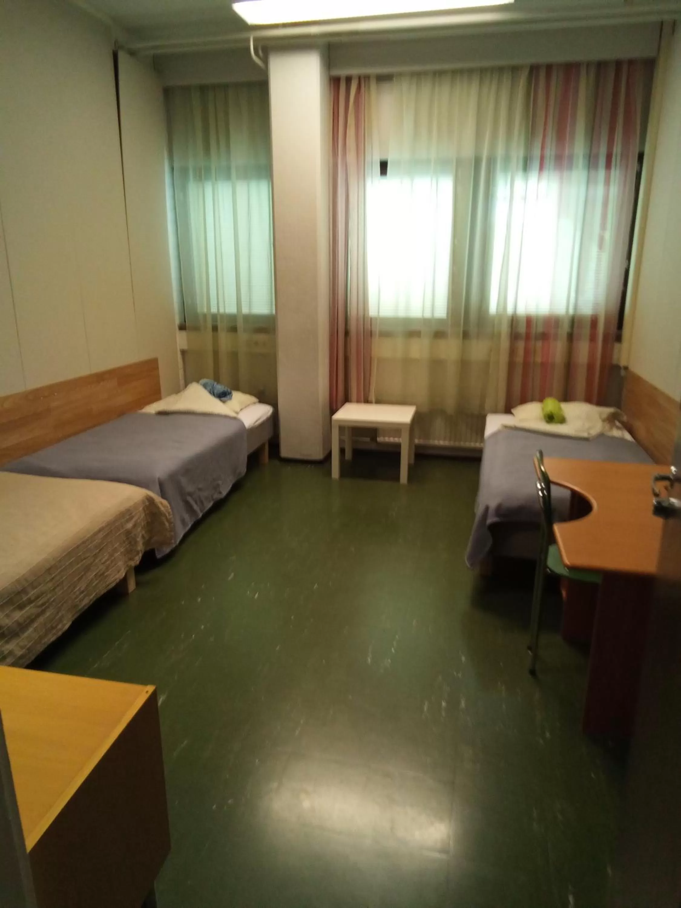 Photo of the whole room, Bed in Minimotel