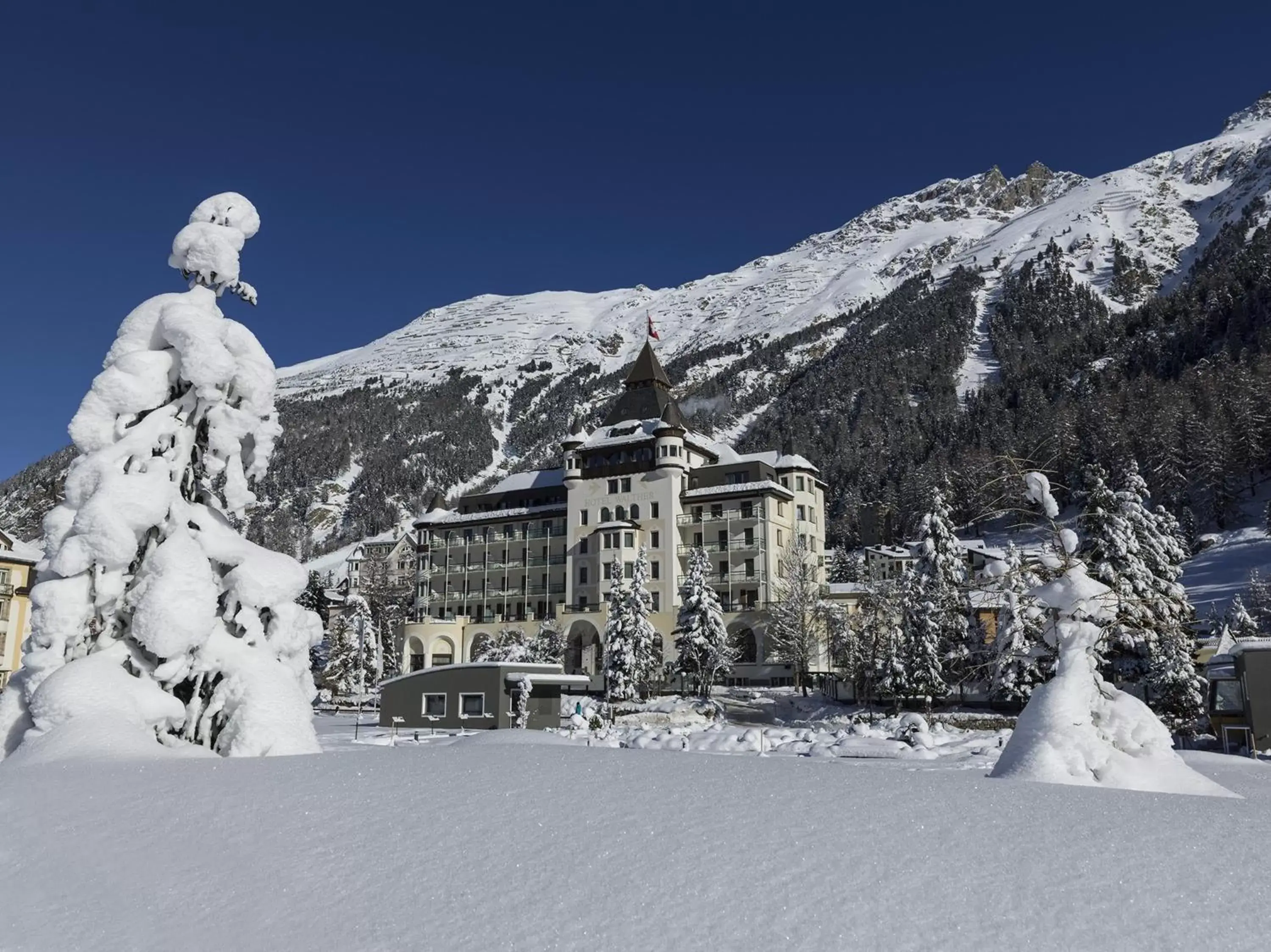 Bird's eye view in Hotel Walther - Relais & Châteaux