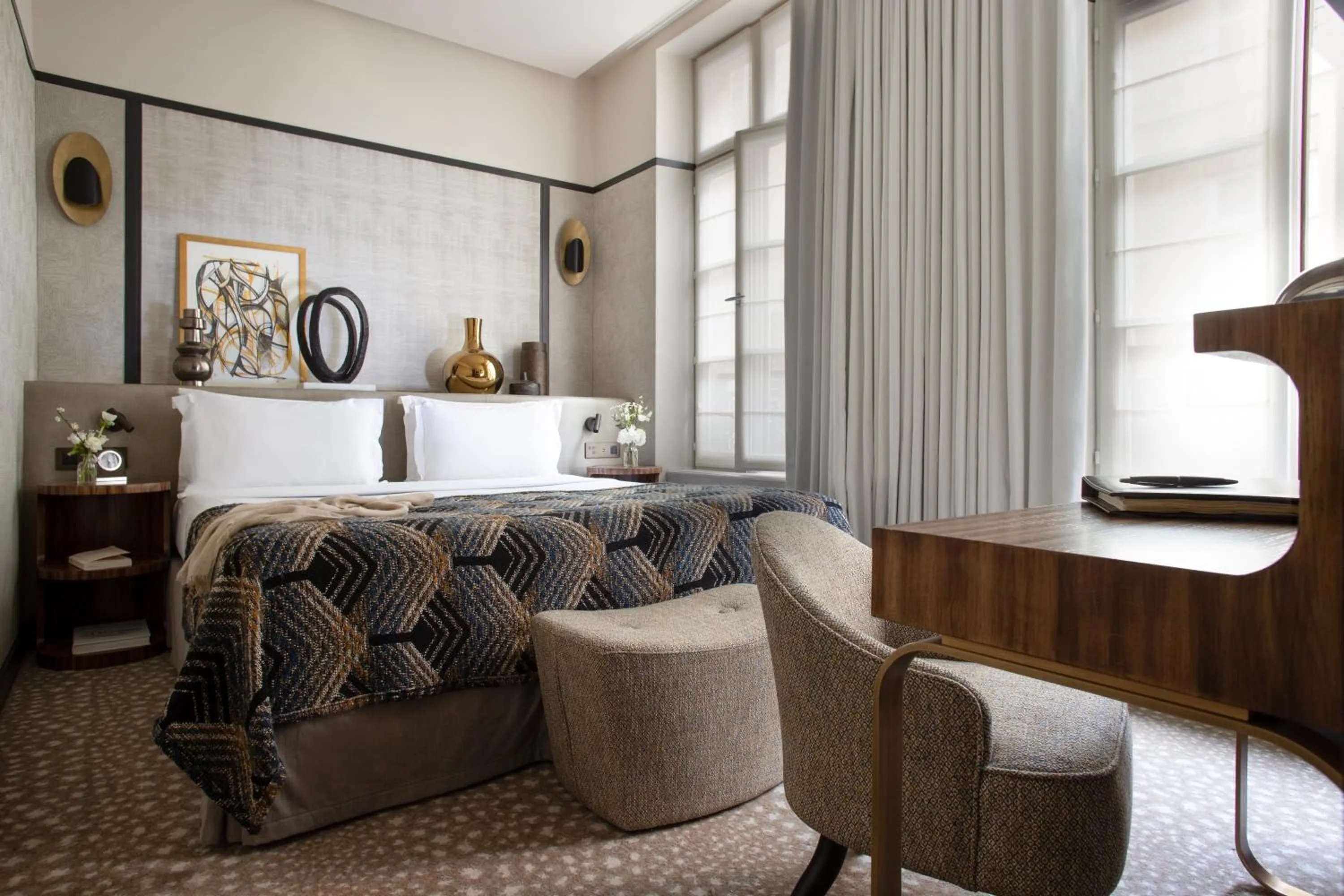 Bedroom, Bed in Esprit Saint Germain