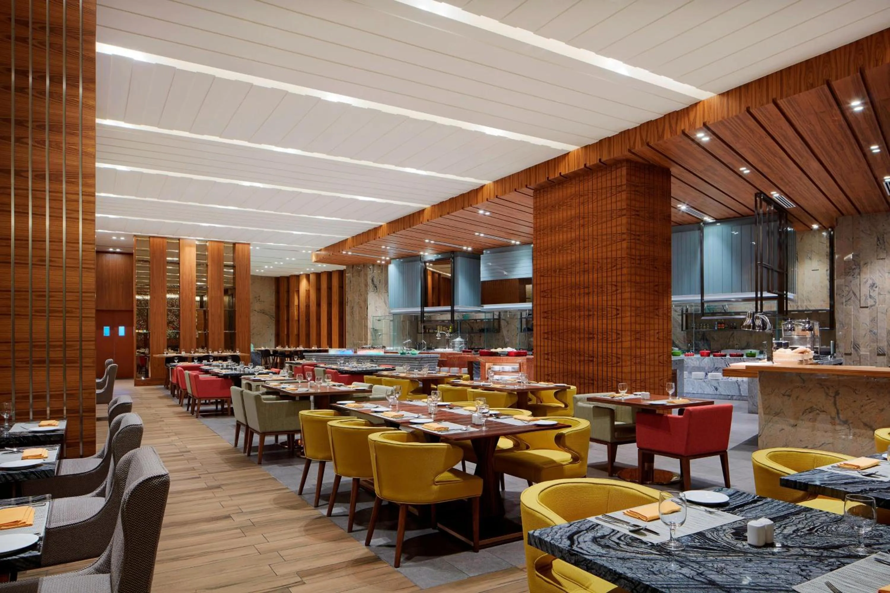 Restaurant/places to eat in Sheraton Petaling Jaya Hotel