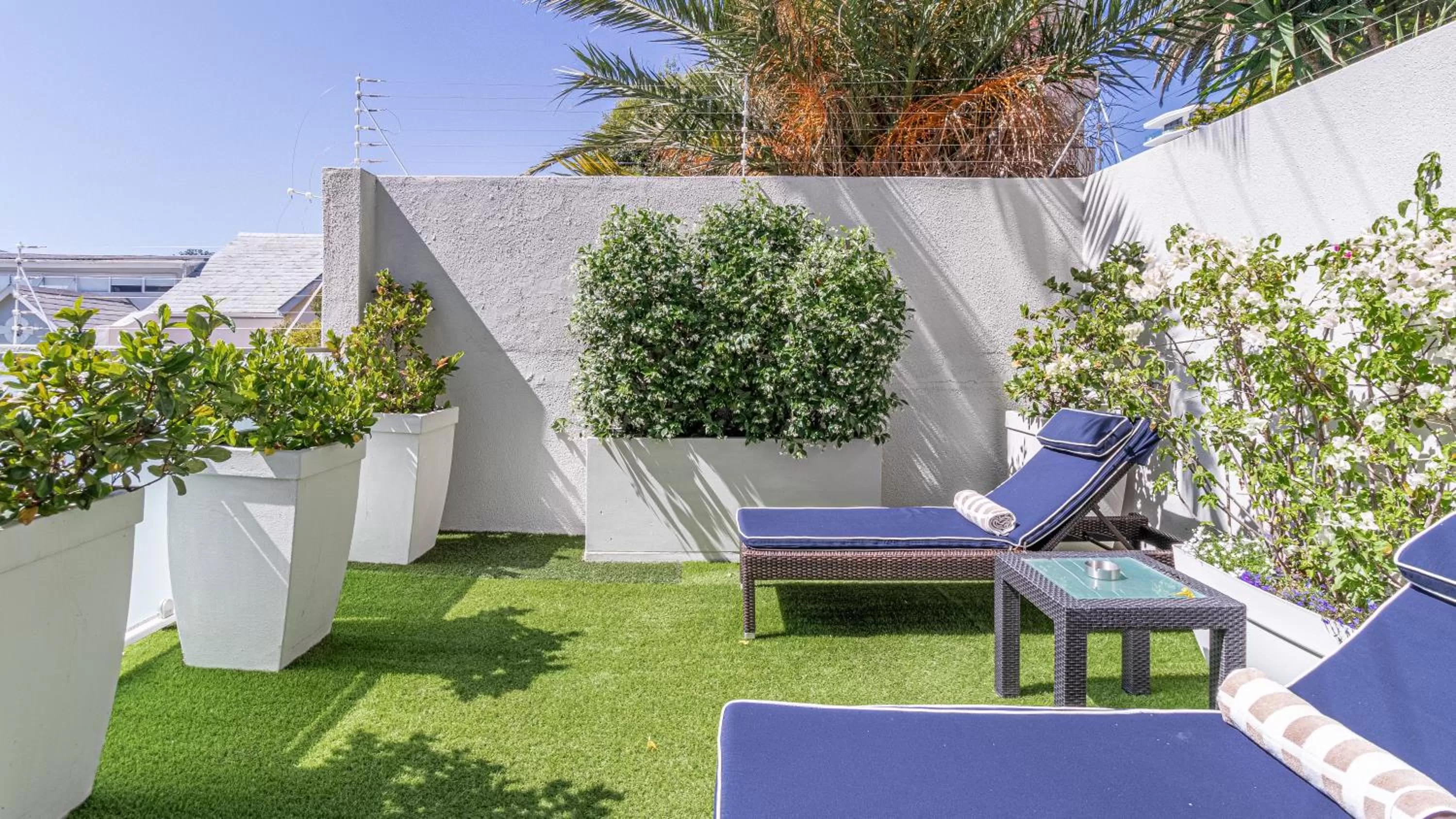 Balcony/Terrace in The Glen Boutique Hotel & Spa