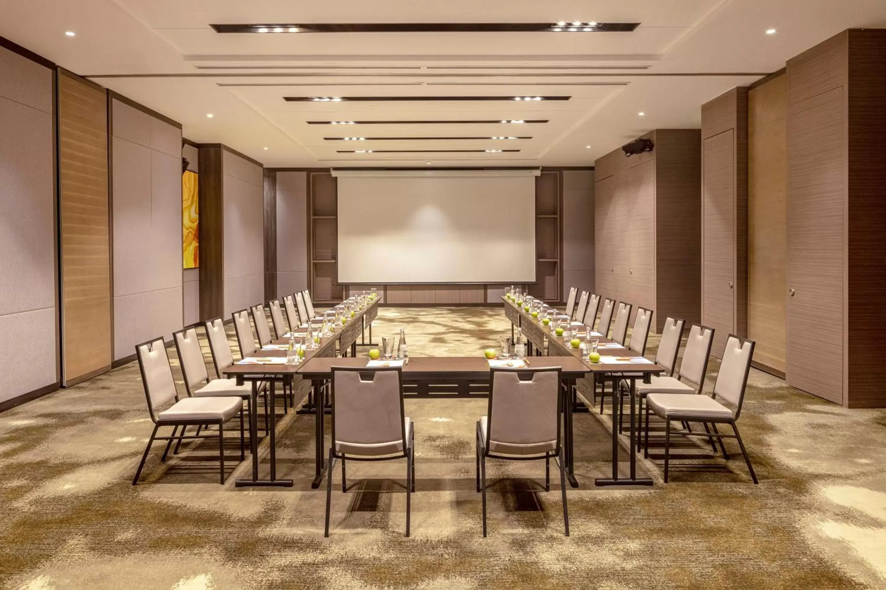 Meeting/conference room in Melia Vinpearl Thanh Hoa