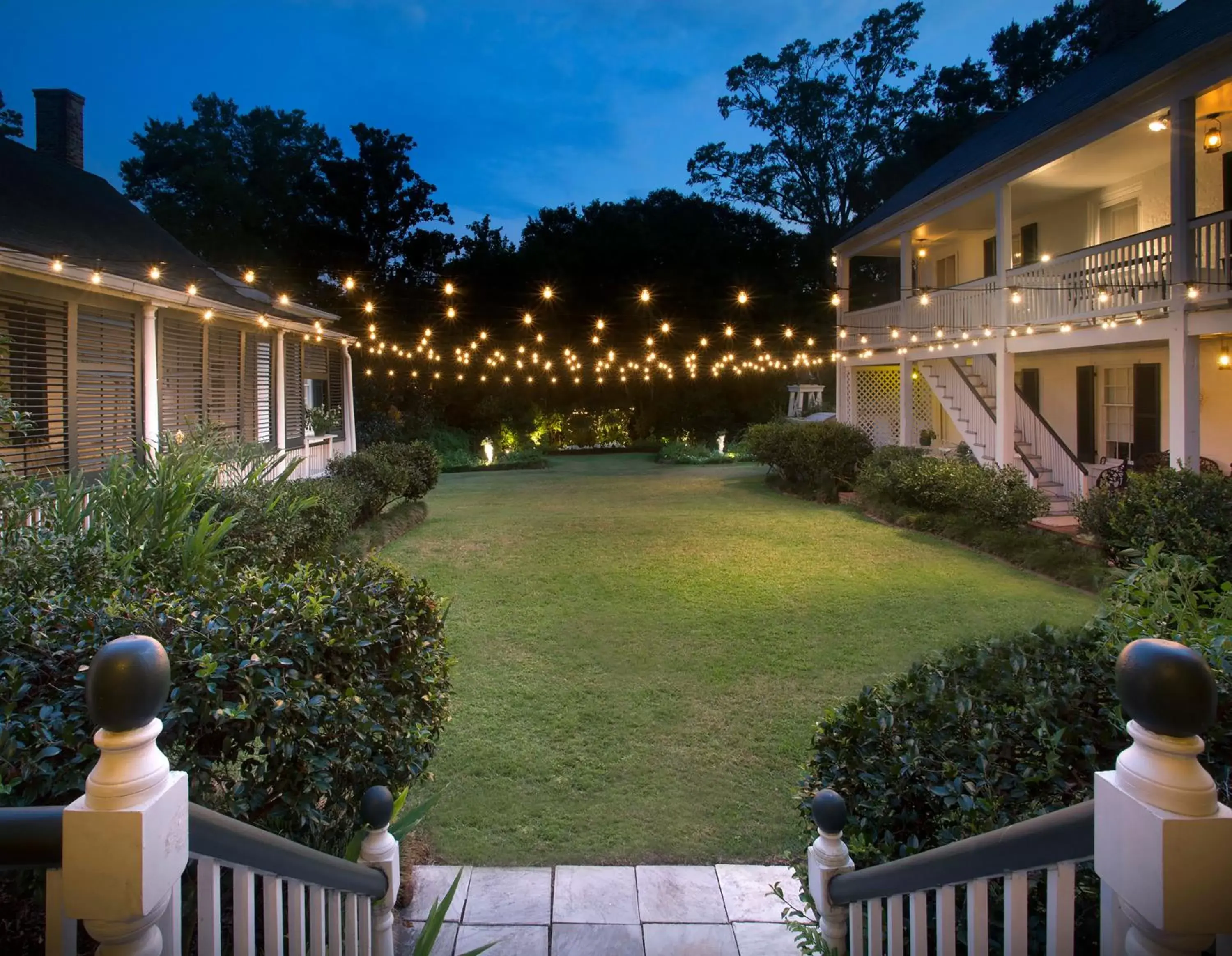 Patio in Linden - A Historic Bed and Breakfast