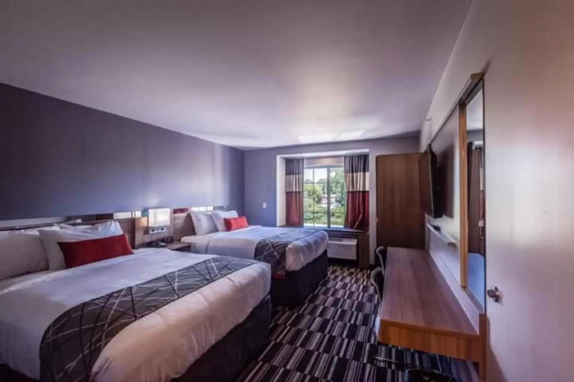 Microtel Inn & Suites by Wyndham Amsterdam