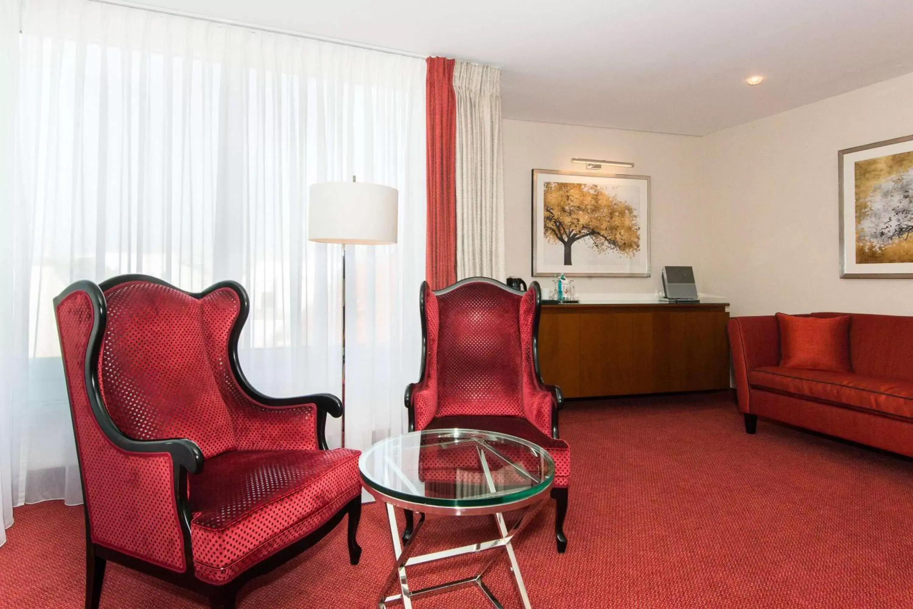 Living room, Seating Area in Best Western Plus Hotel St. Raphael