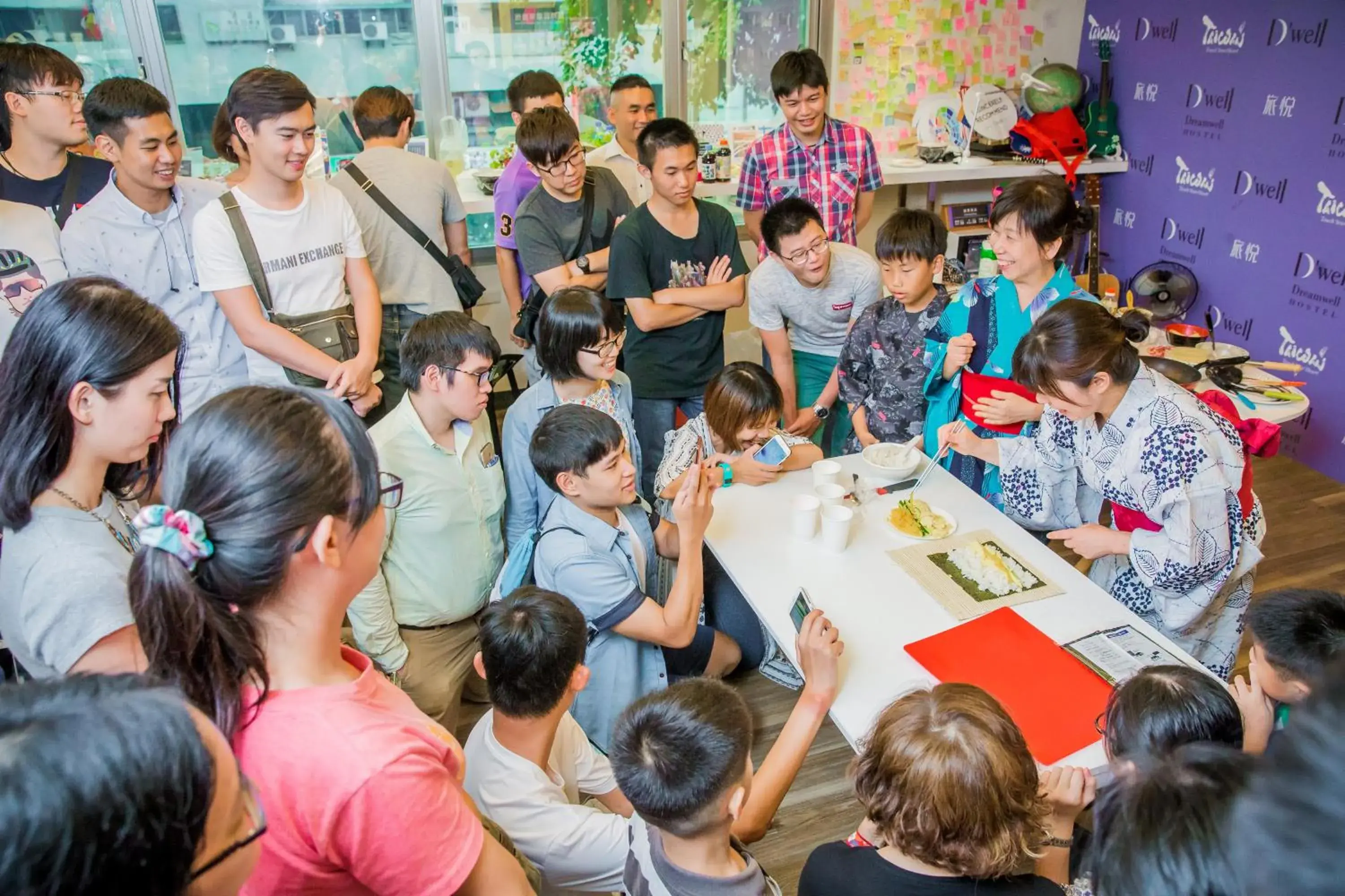 Lobby or reception, Children in D'Well Hostel