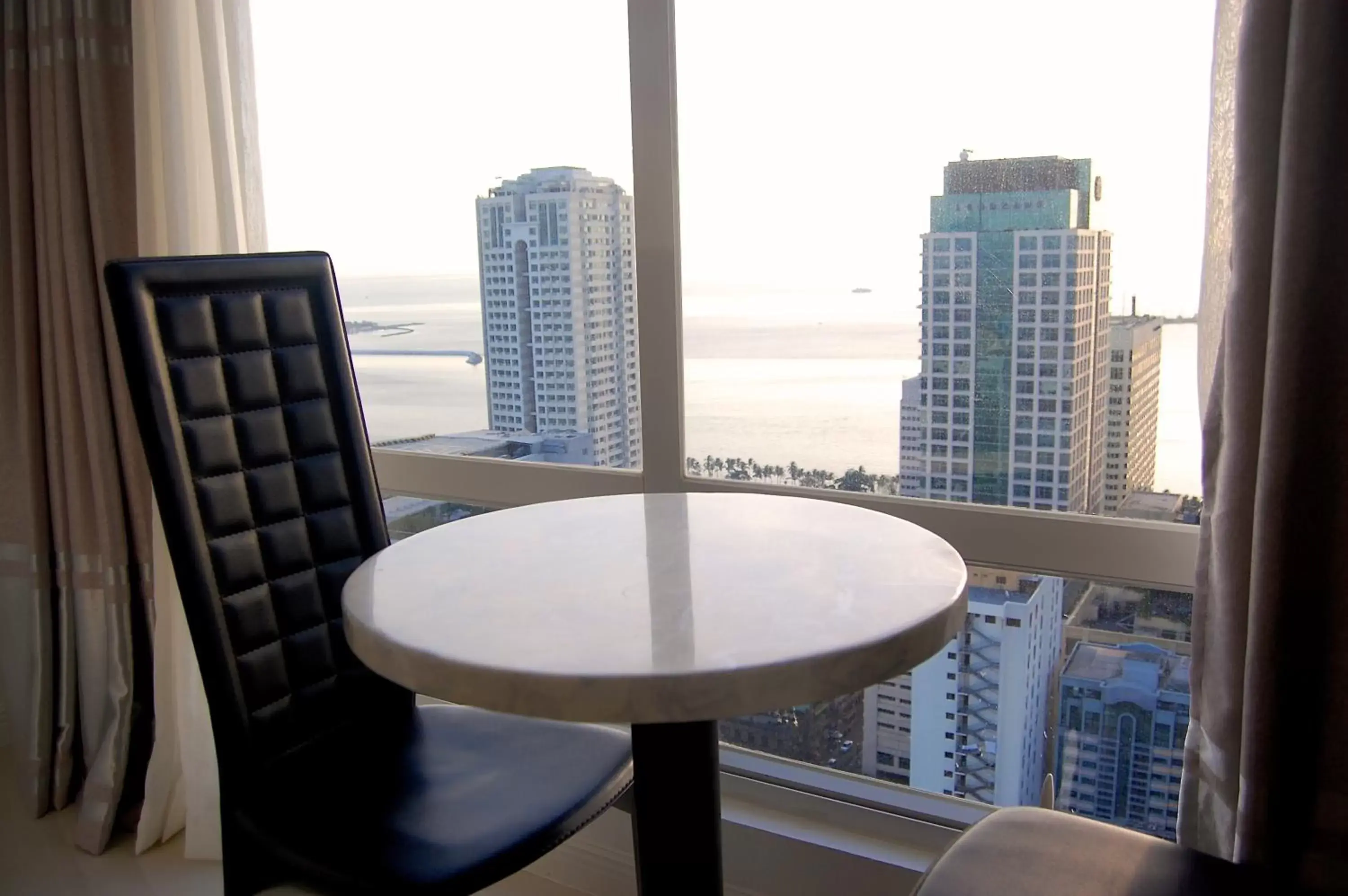 Seating area in Regency Grand Suites