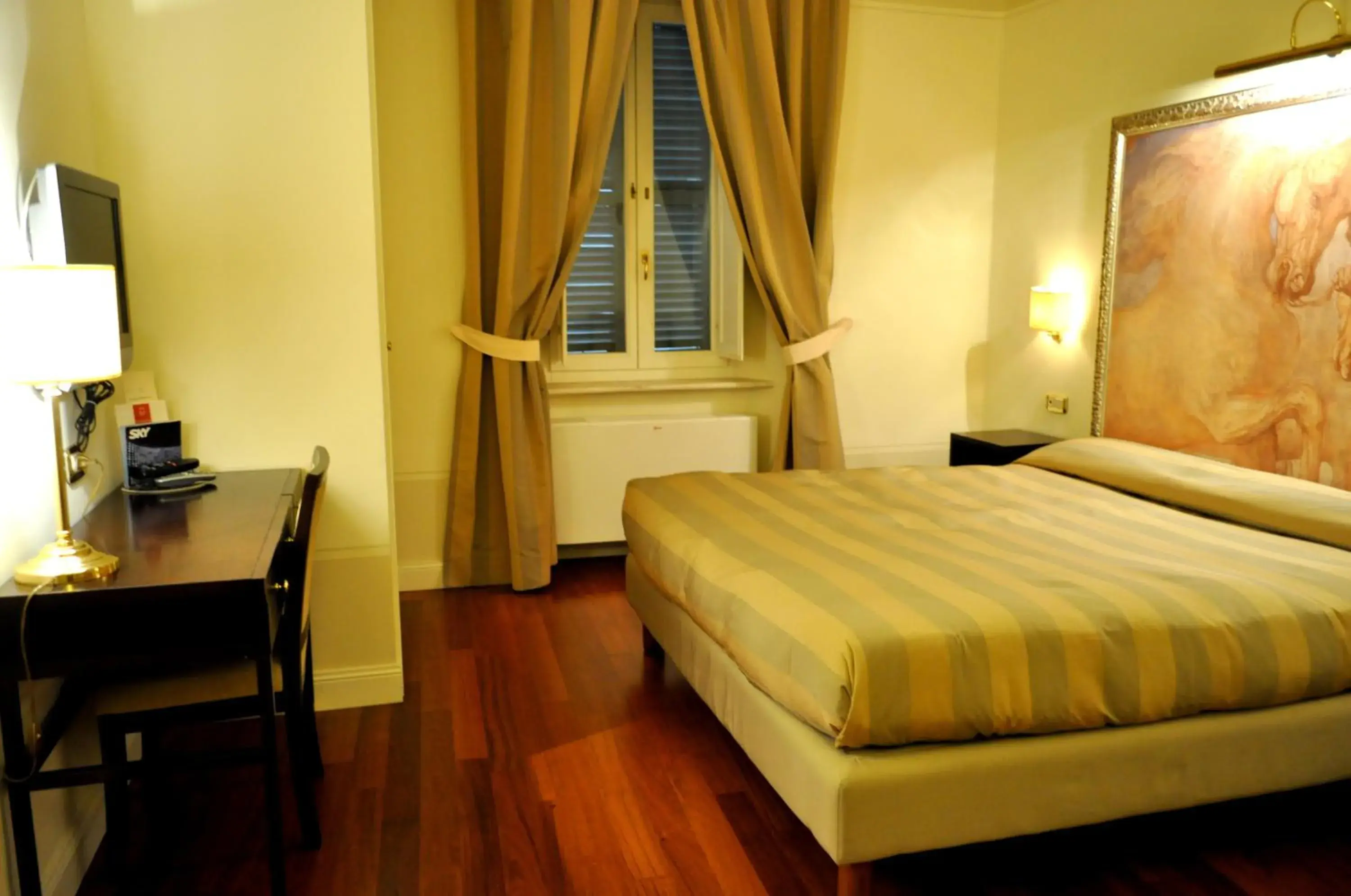 Photo of the whole room, Bed in Albergo Sant'Emidio