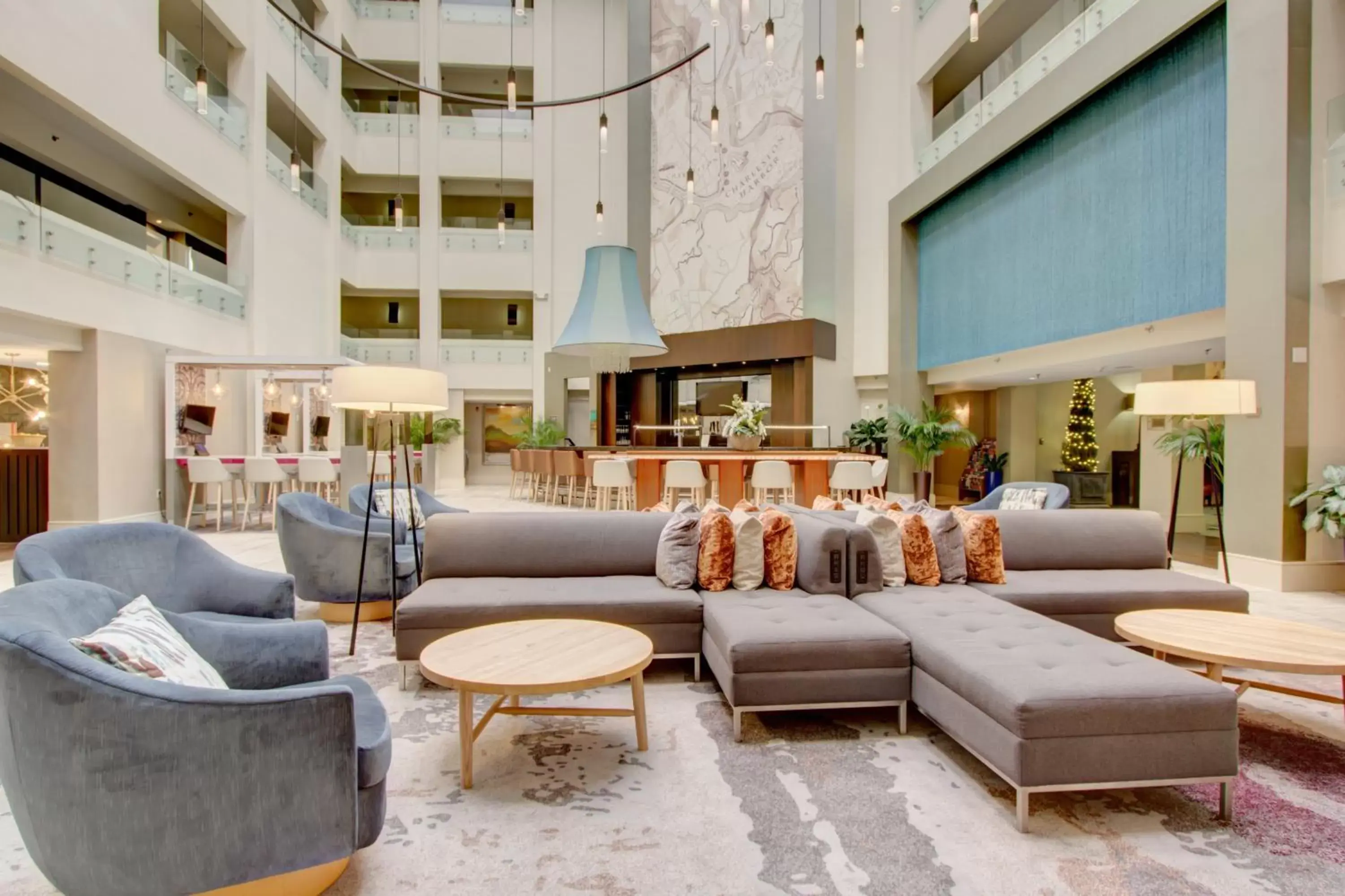 Property building, Seating Area in Crowne Plaza Charleston, an IHG Hotel