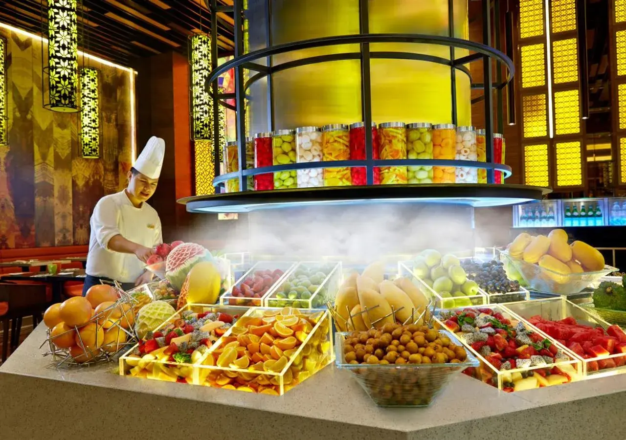 Buffet breakfast in Sunway Pyramid Hotel