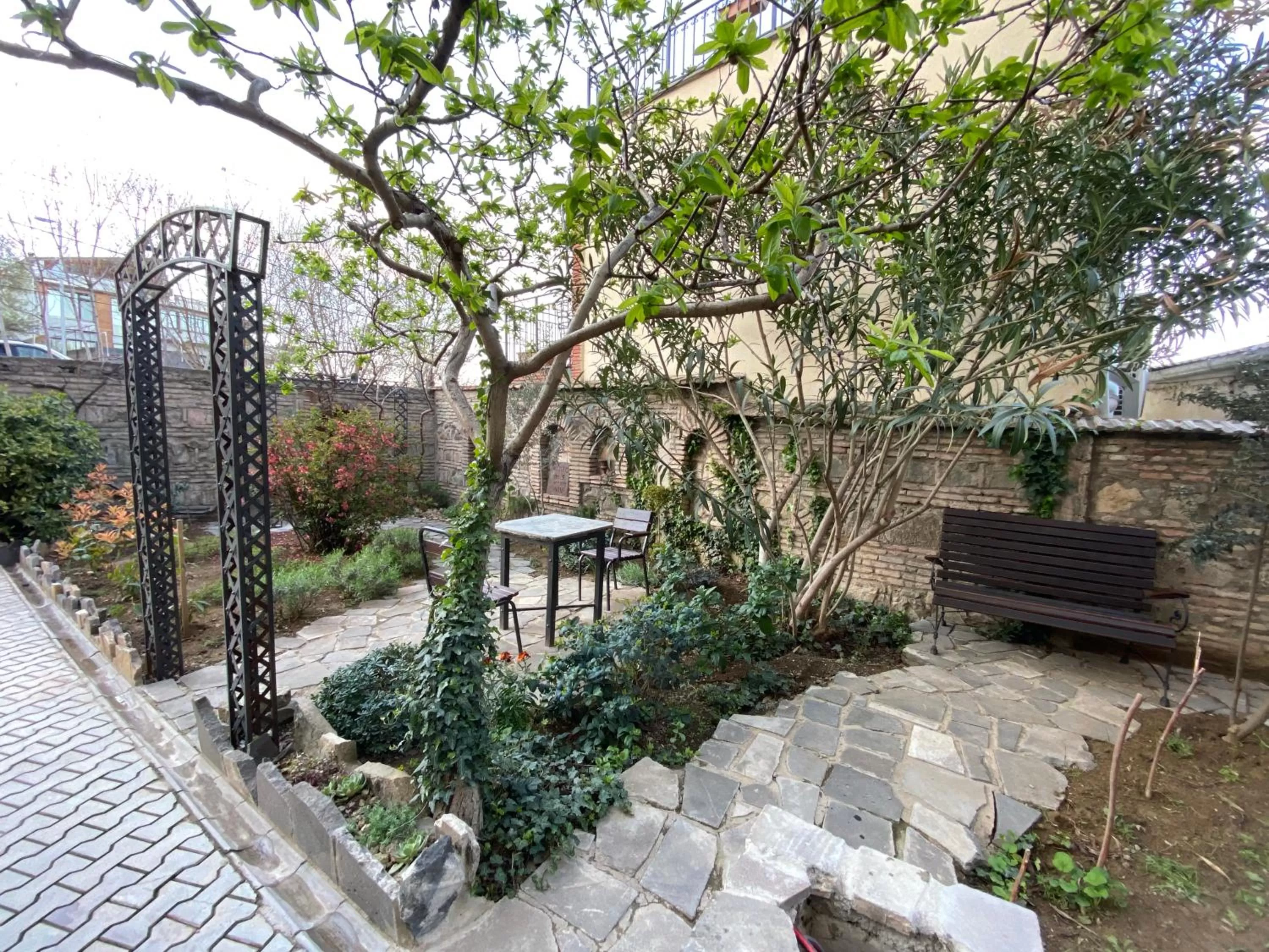 Garden in Wine Hills