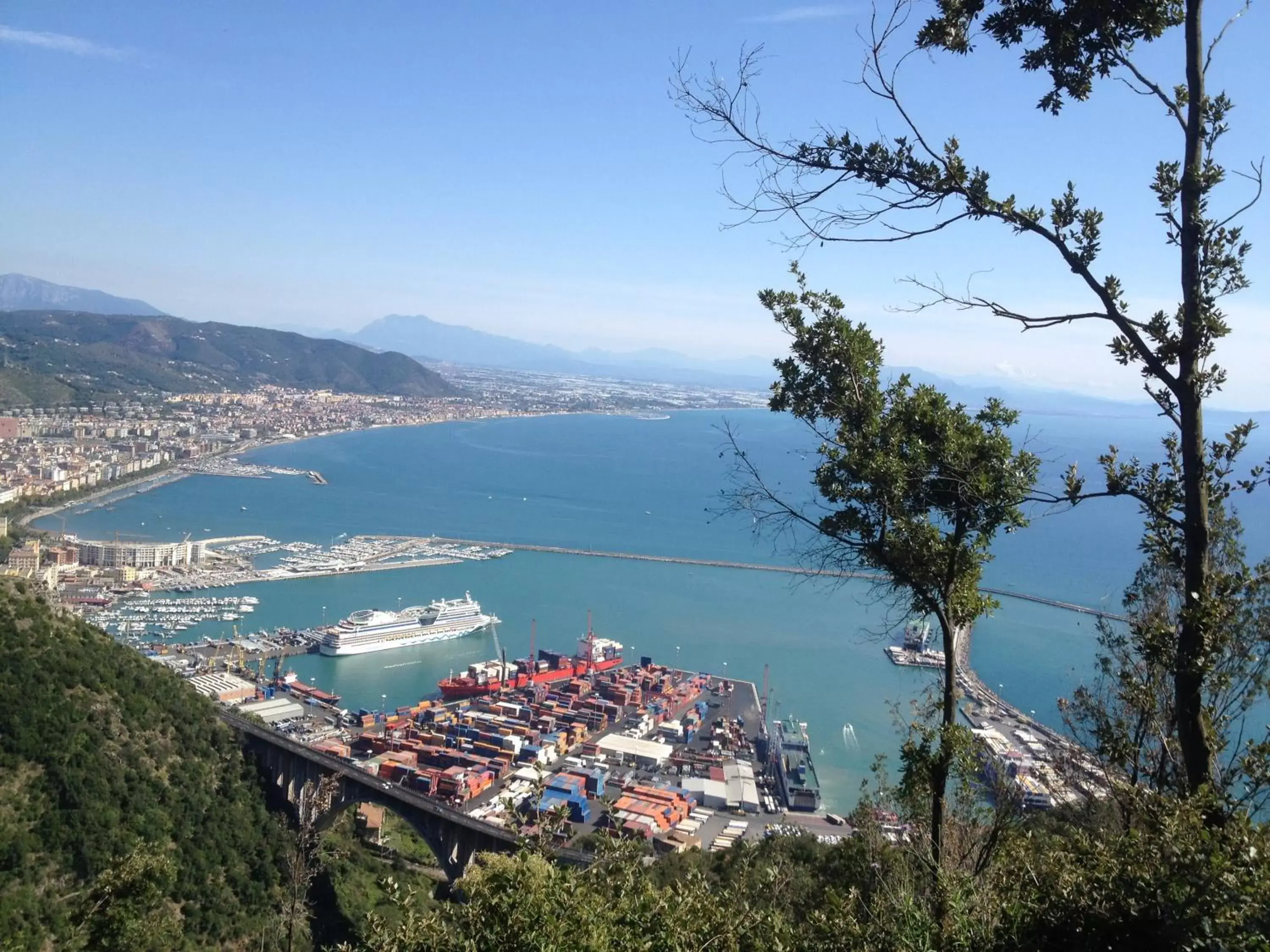 Property building, Bird's-eye View in CasaCri