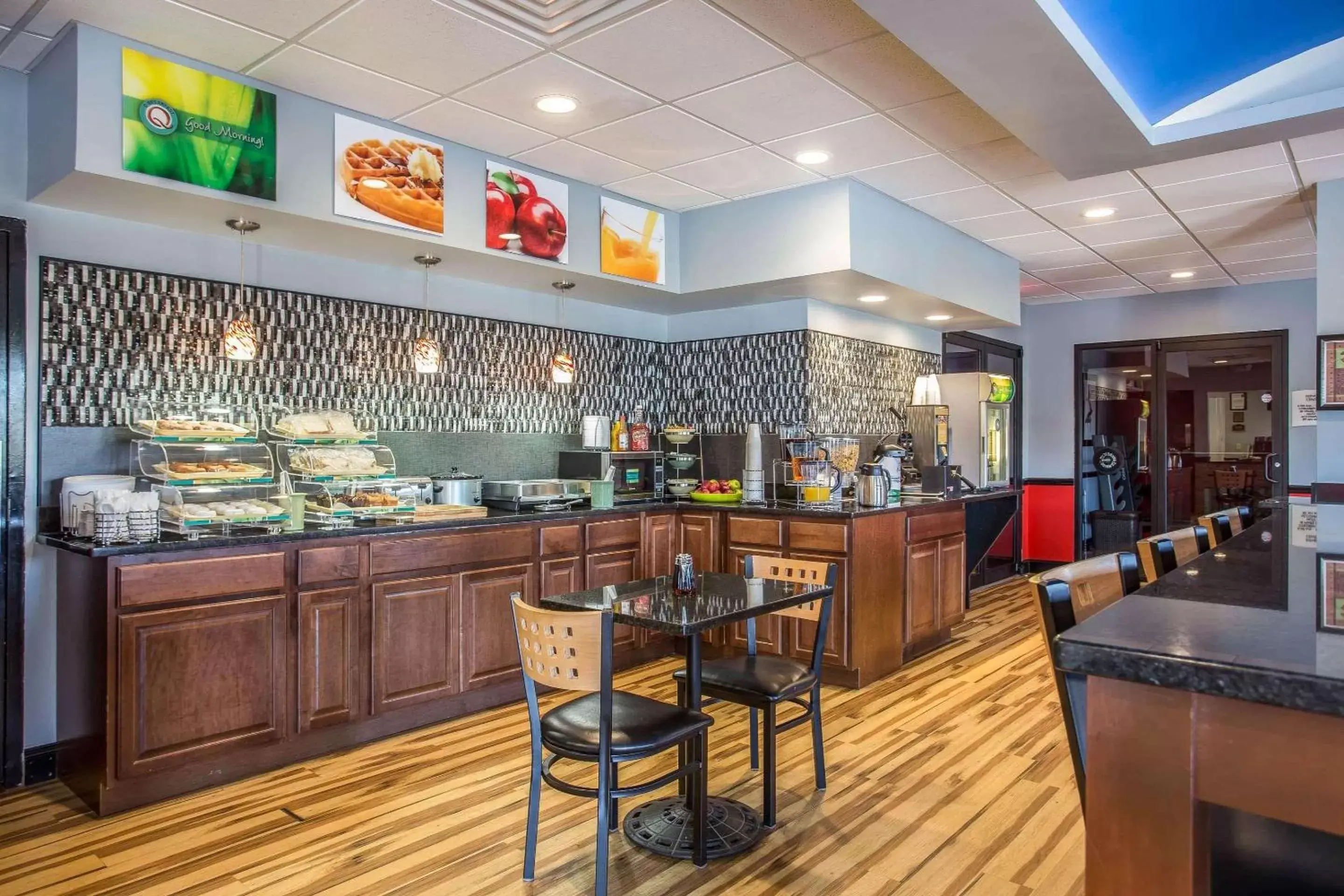 Restaurant/Places to Eat in Quality Inn & Suites Aiken