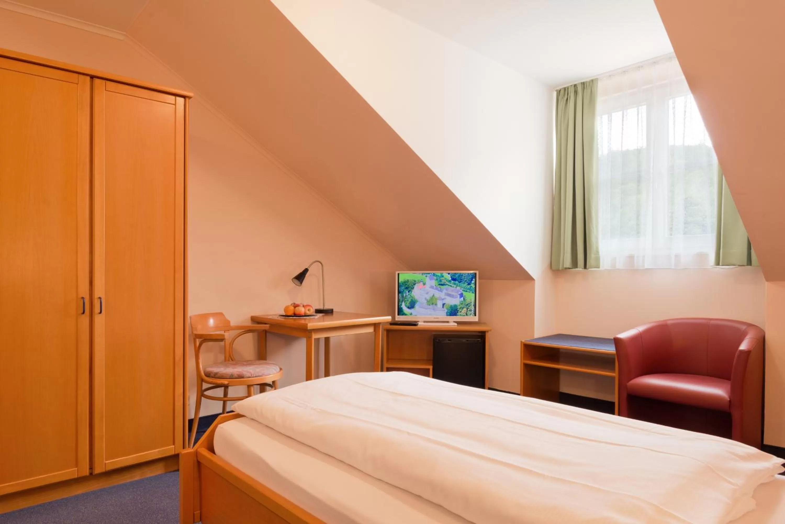 Bed in Hotel Hohenaschau