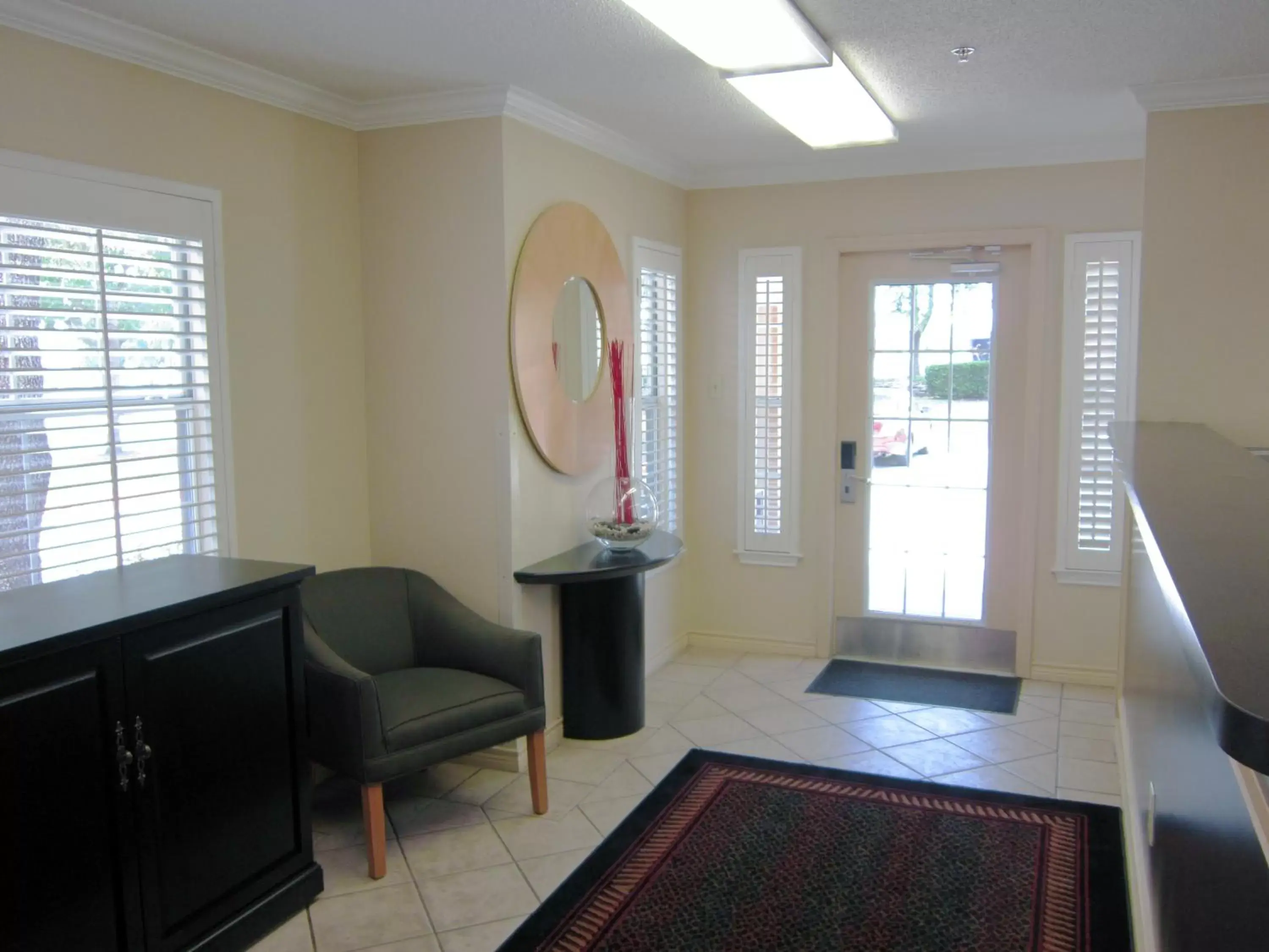 Lobby or reception, Seating Area in Extended Stay America Suites - San Antonio - Airport