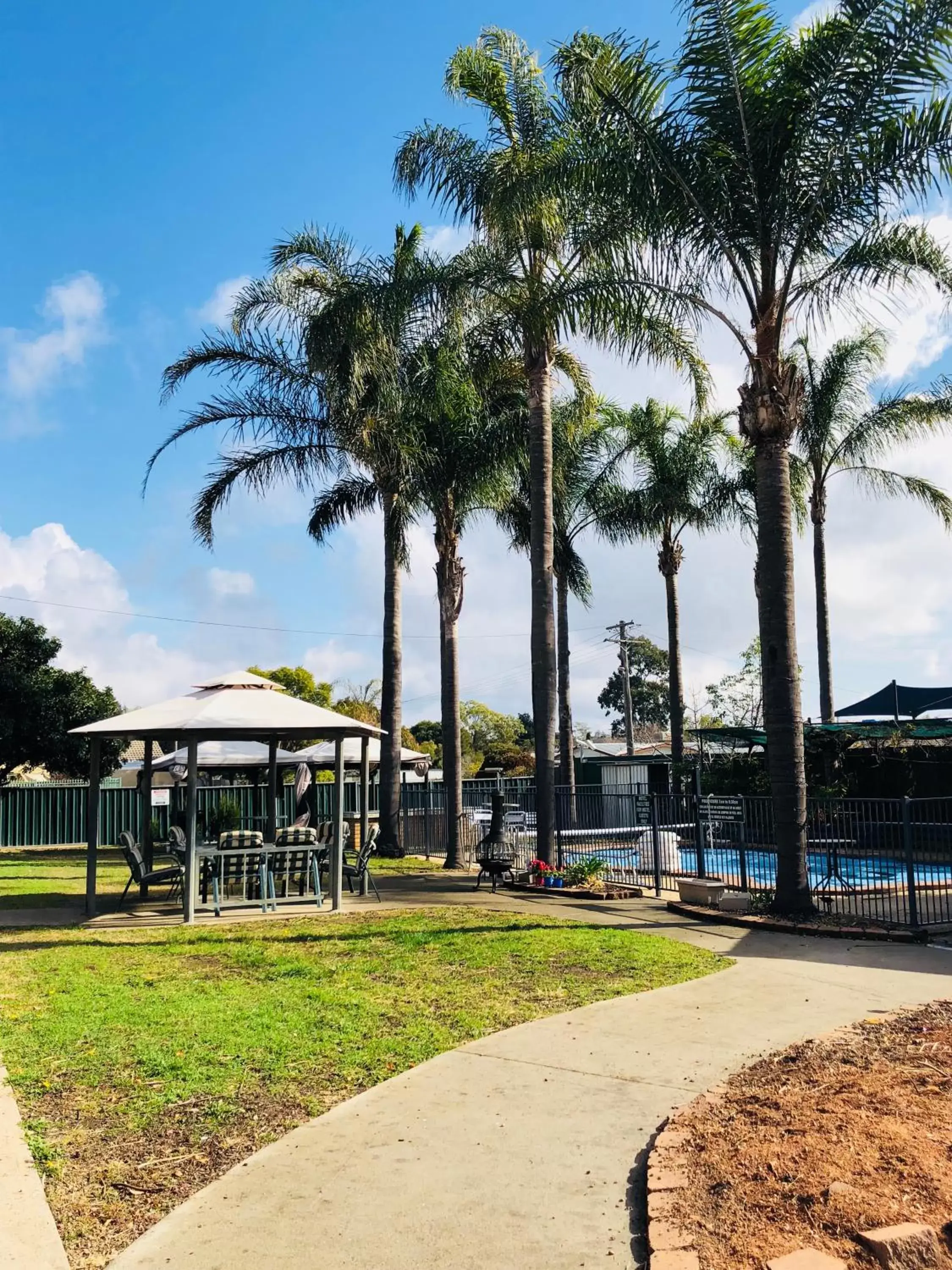 Garden in Tamworth Central Motel