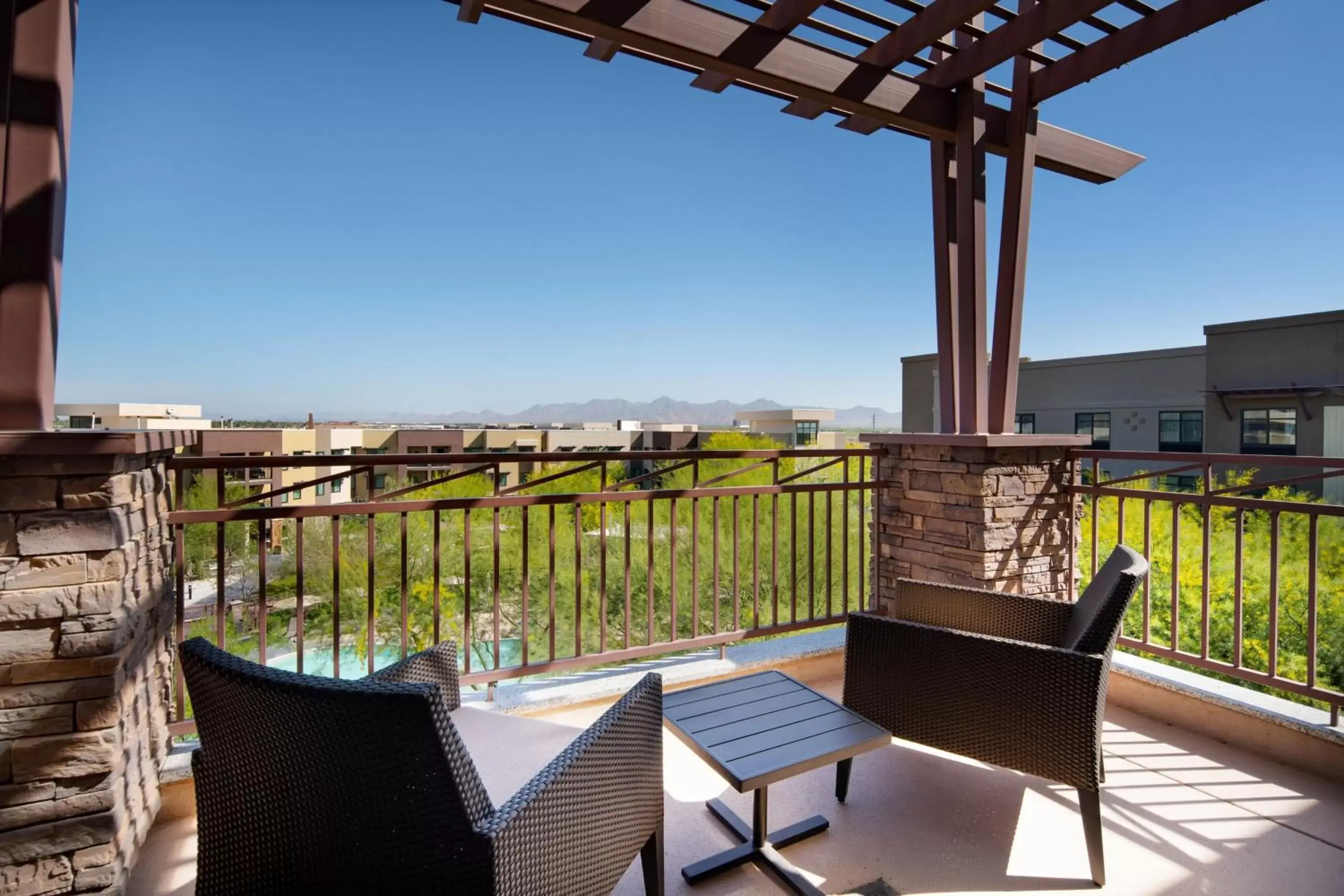 Photo of the whole room, Balcony/Terrace in Courtyard by Marriott Scottsdale Salt River