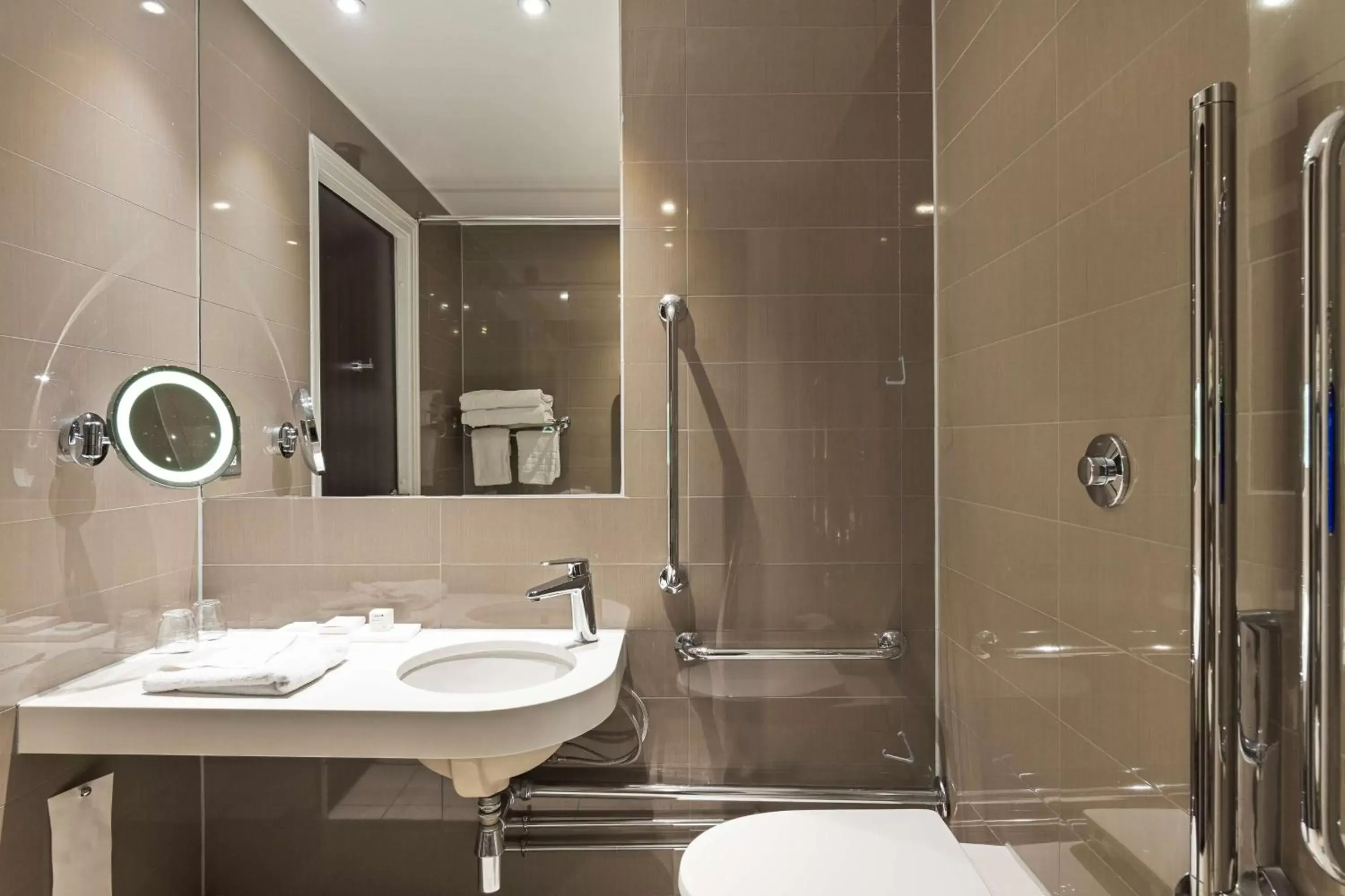 Bathroom in Radisson Blu Hotel, Edinburgh City Centre