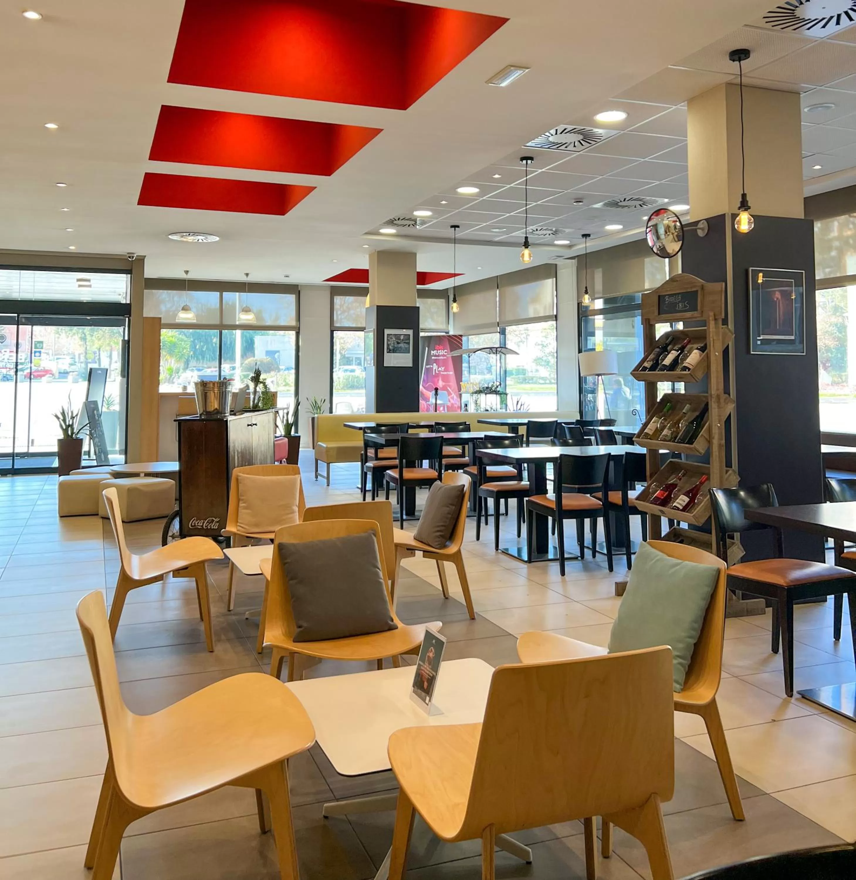Restaurant/places to eat in Ibis Ripollet