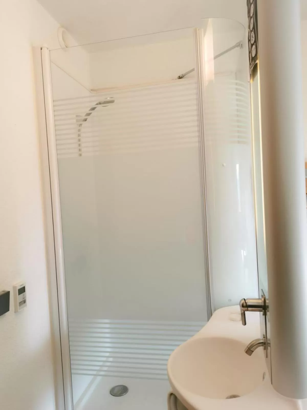 Shower in Ecomotel Grayston previously known as SUN1 Wynberg