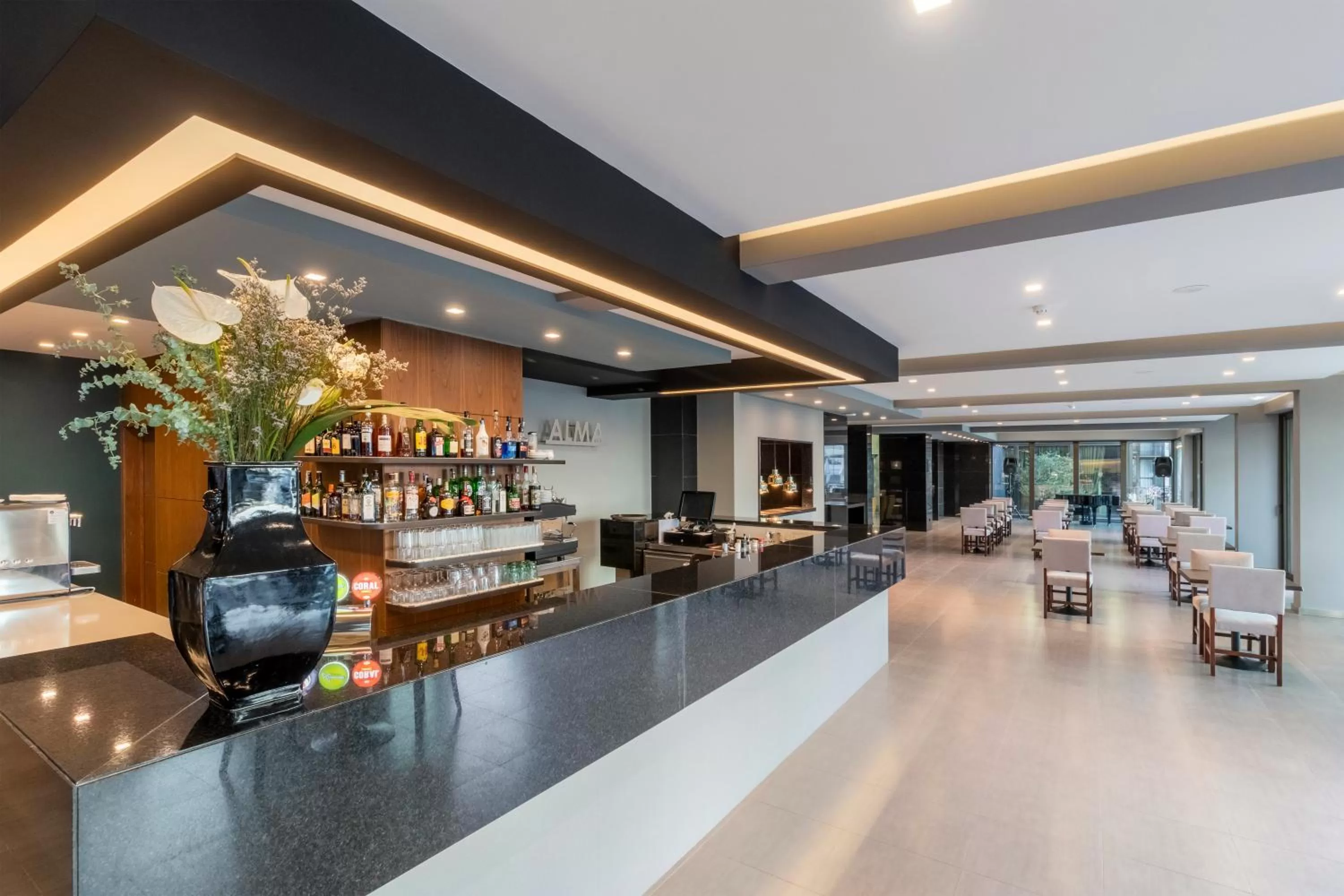 Restaurant/places to eat in Enotel Magnólia