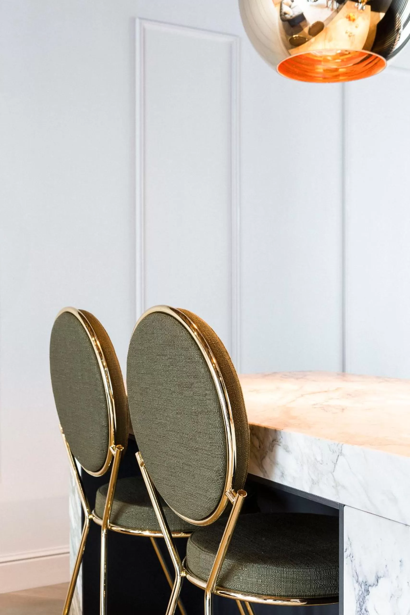 Seating area in Gulde Schoen Luxury Studio-apartments