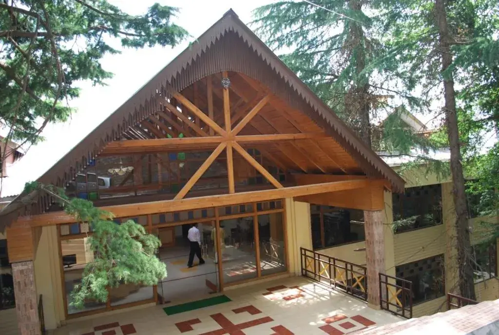 Facade/entrance in Snow Valley Resort