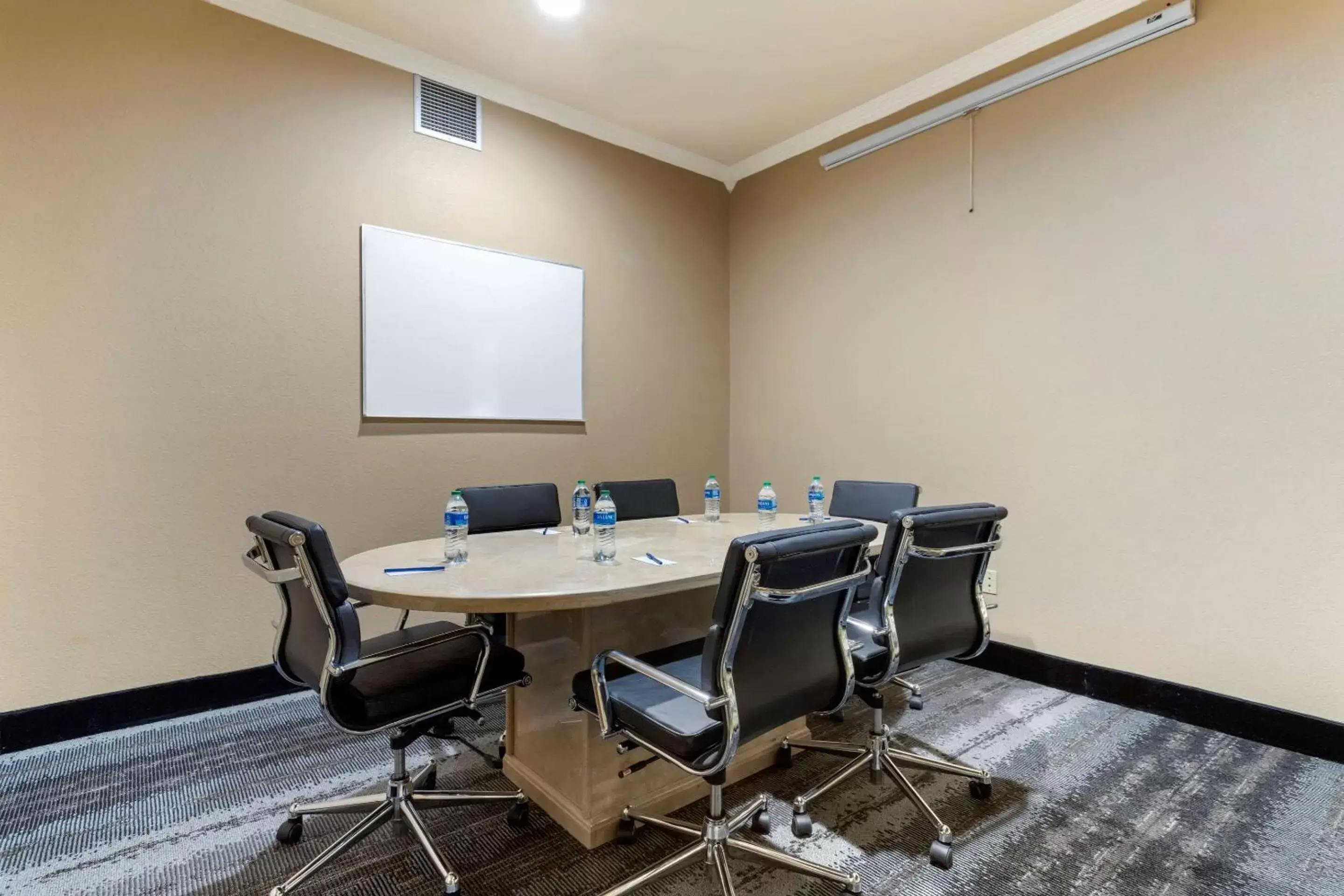 Business facilities in Comfort Suites Kingwood Humble Houston North