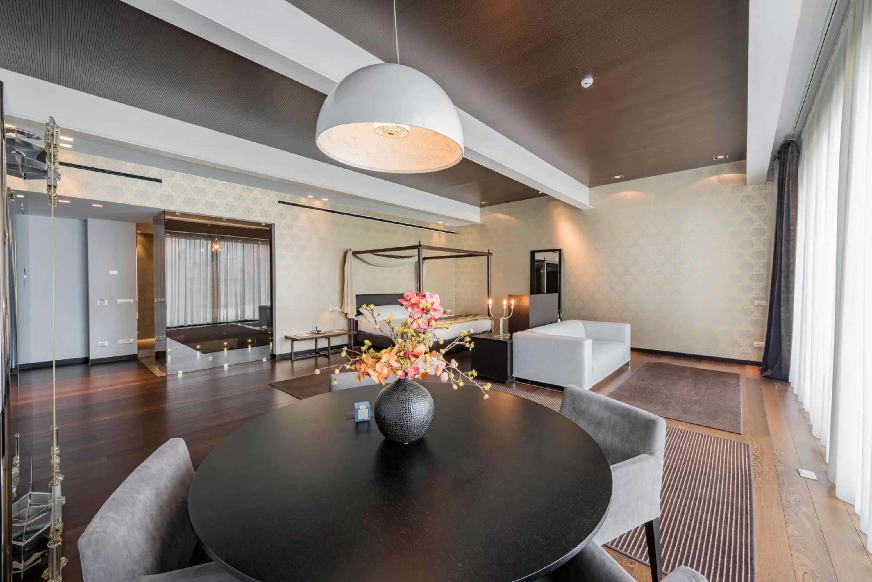 Dining area in Devero Hotel & Spa, BW Signature Collection