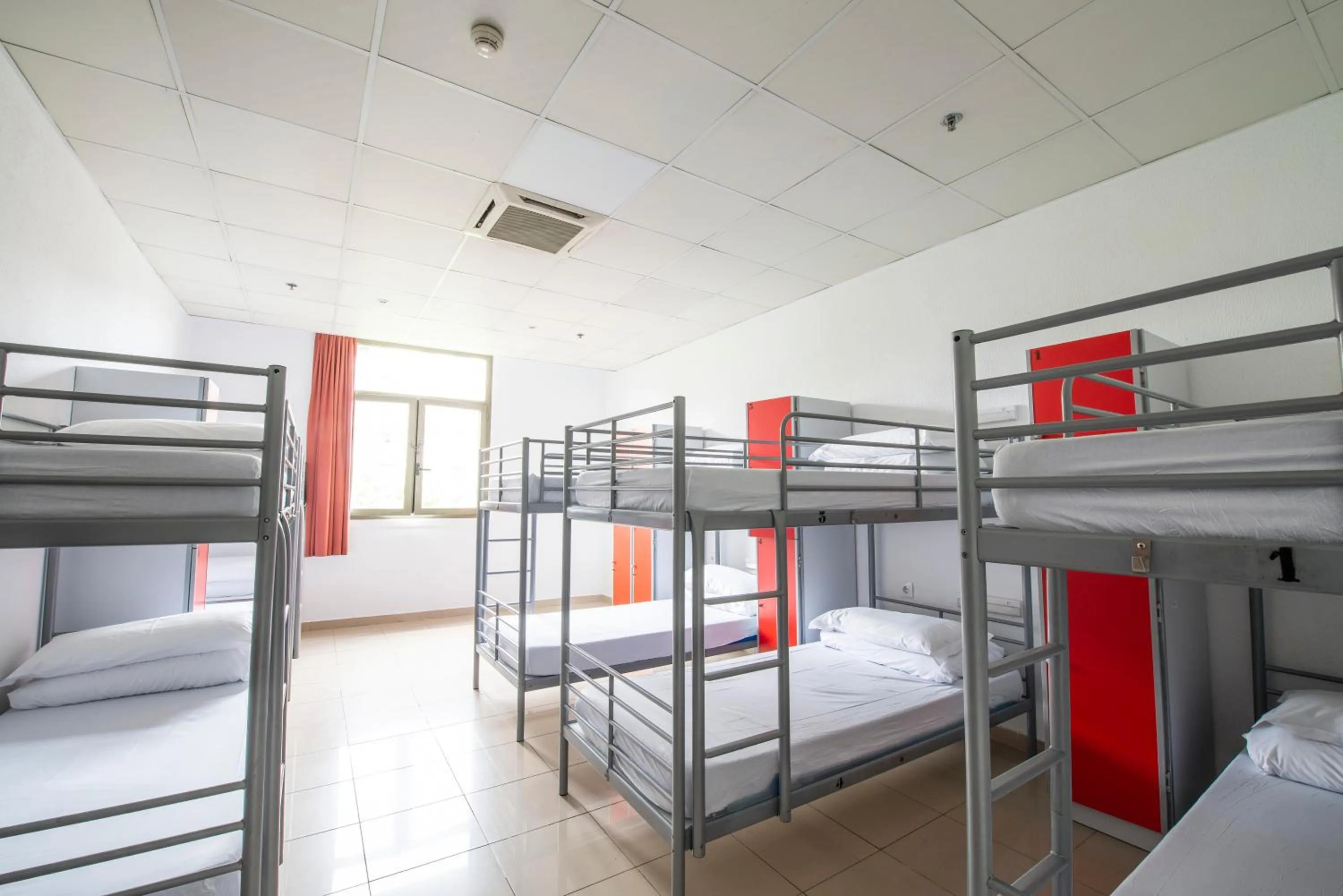 bunk bed, Bed in Safestay Barcelona Passeig de Gràcia