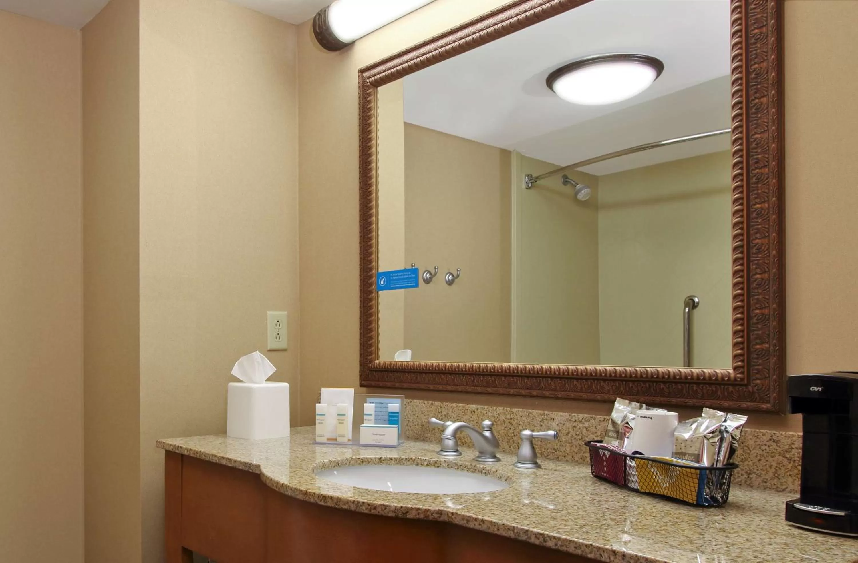 Bathroom in Hampton Inn & Suites Madisonville