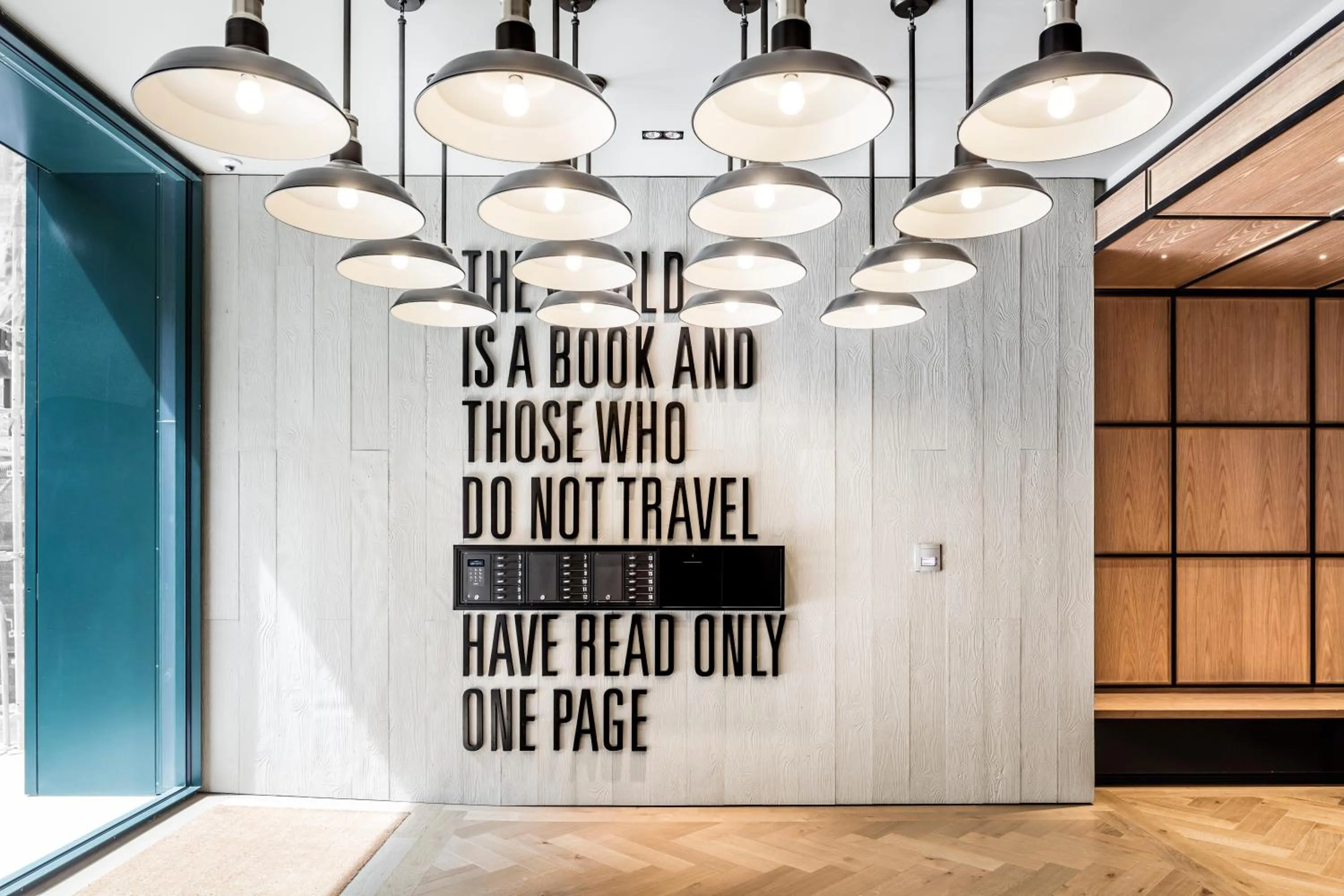 Lobby or reception in Midtown Apartments