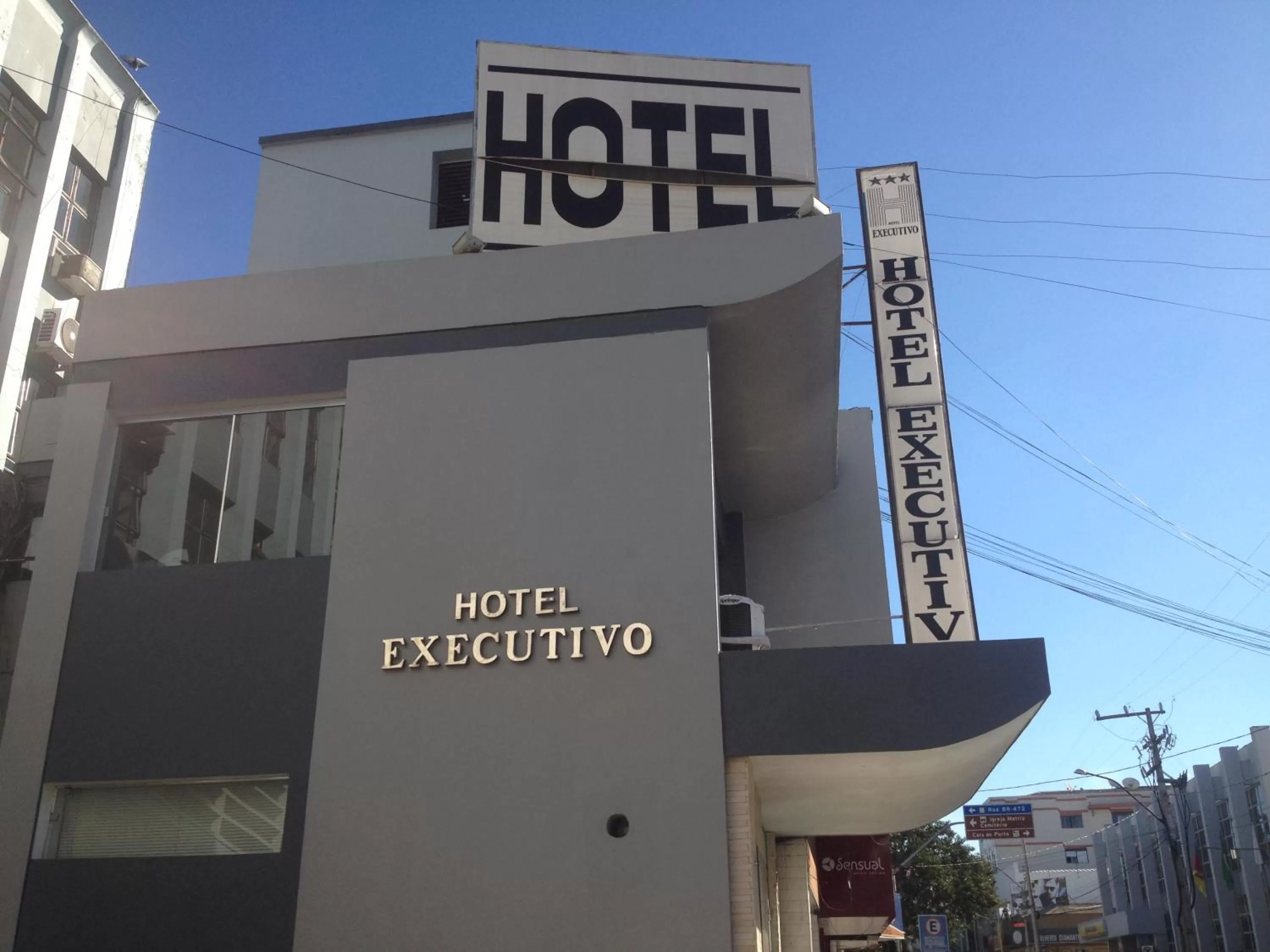 Property Logo/Sign in Hotel Executivo