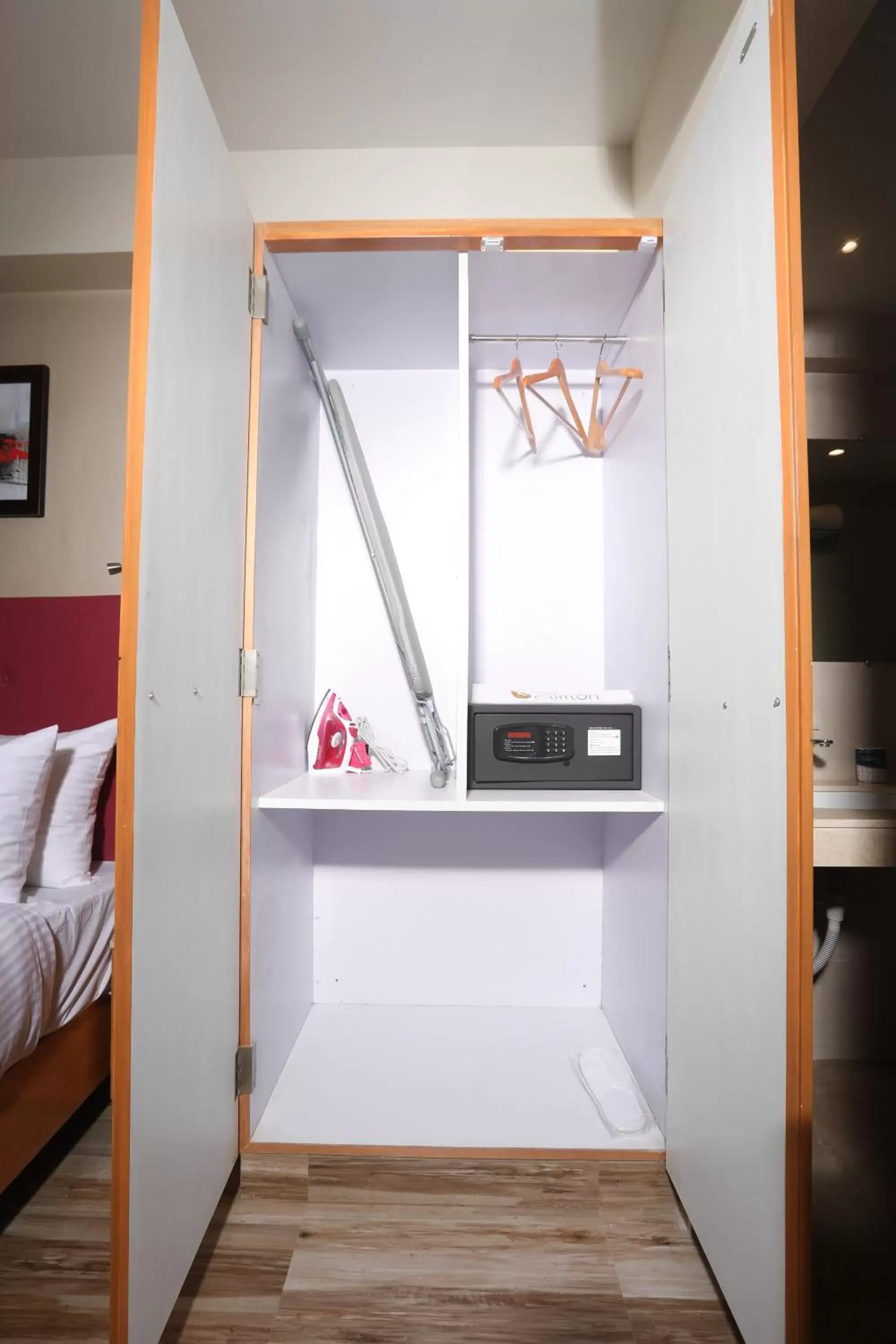 Deluxe Twin Room in Hotel Cliffton Deluxe Twin Room in Hotel Cliffton