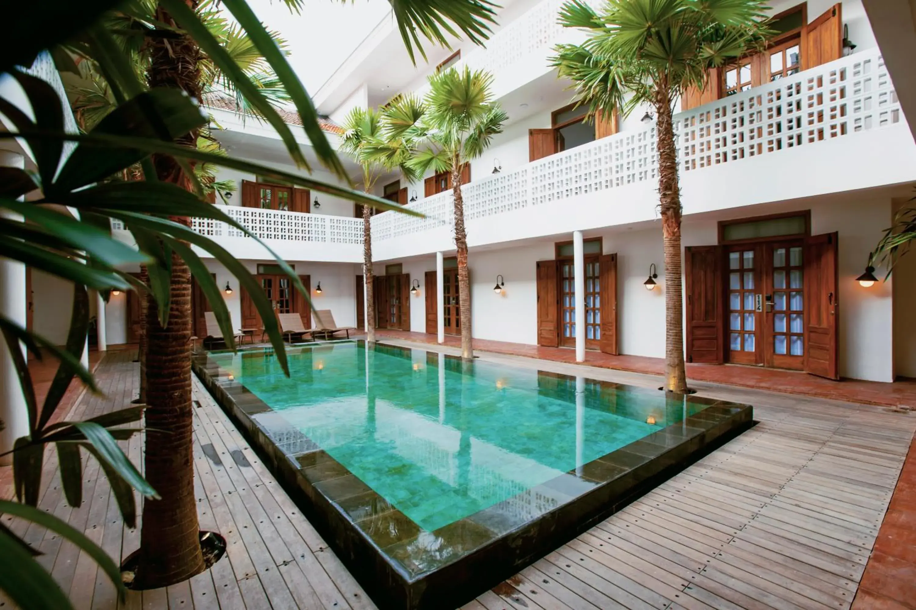 Swimming Pool in Adhisthana Hotel Yogyakarta
