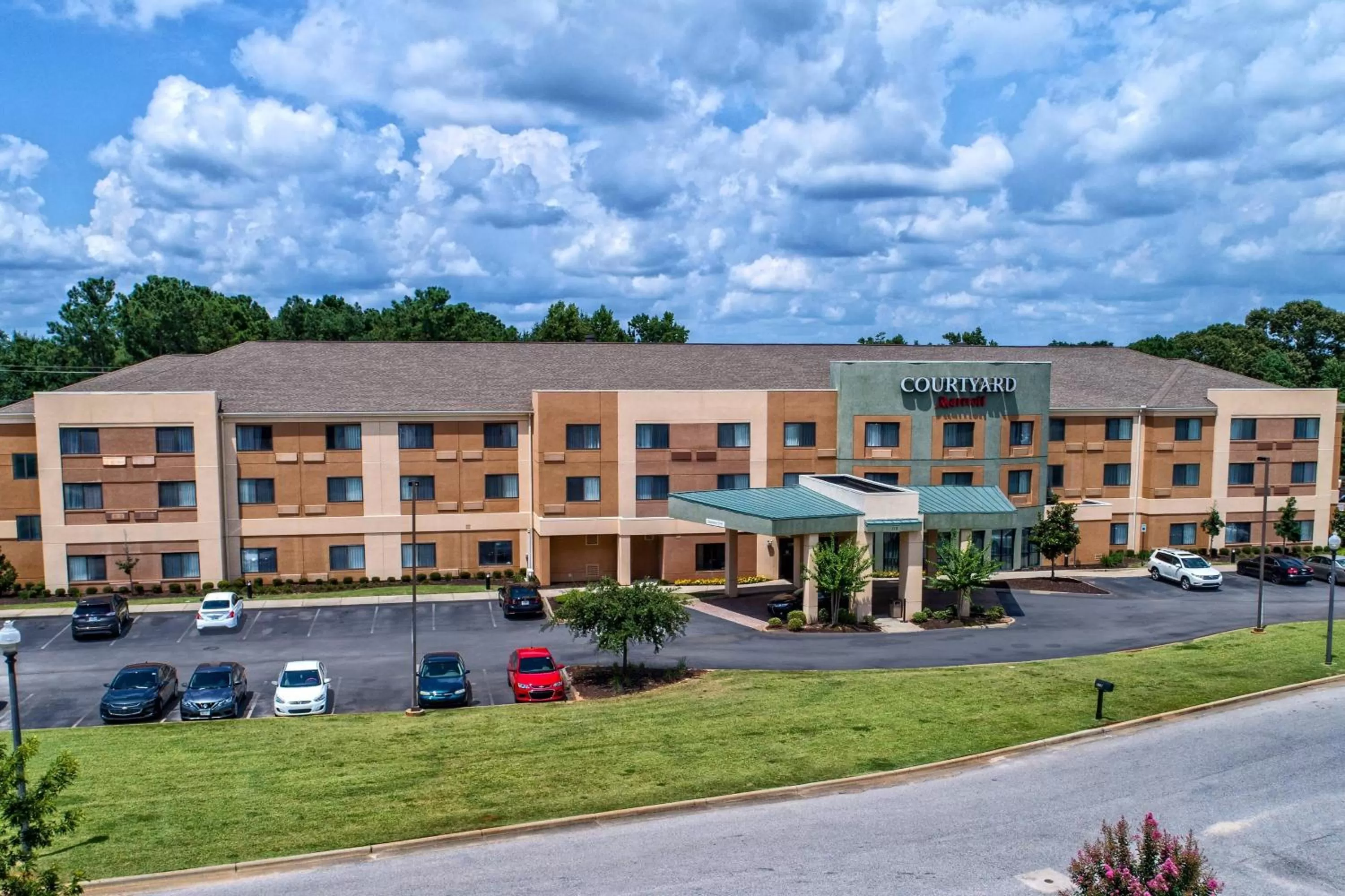 Property building in Courtyard by Marriott Troy