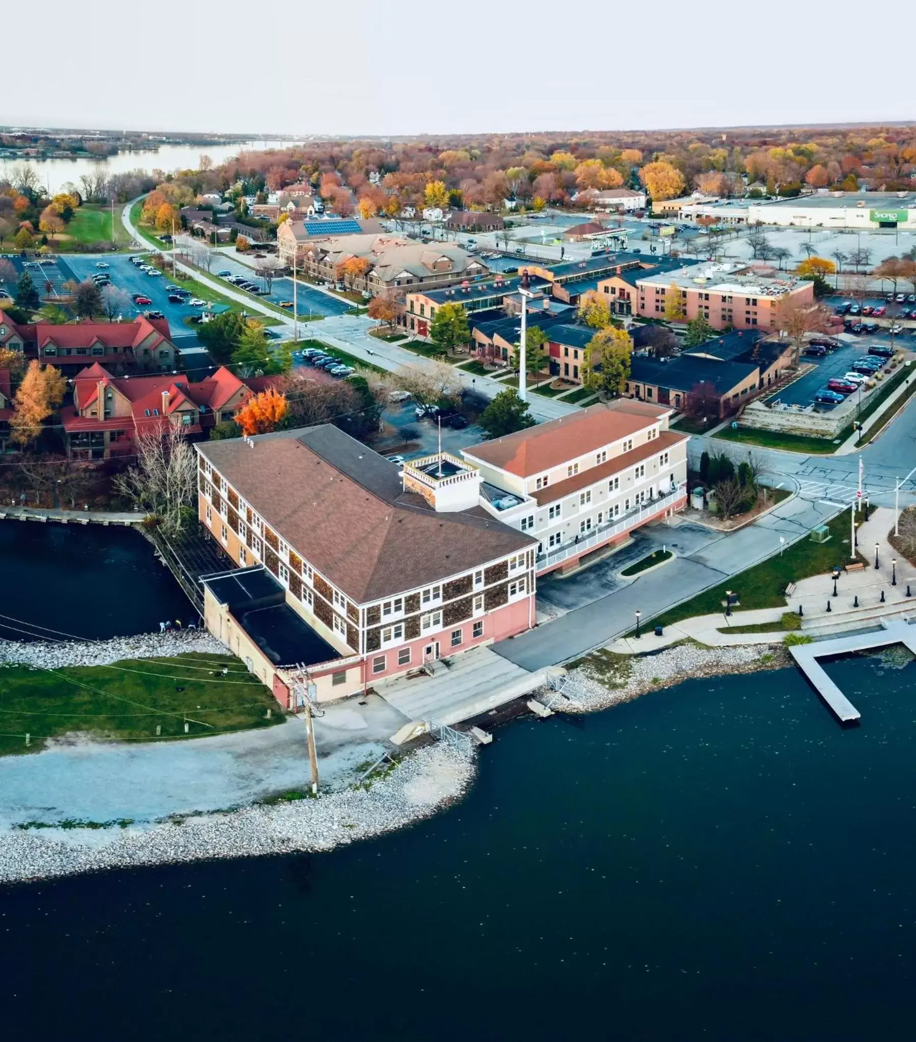 Property building, Bird's-eye View in Nuk's Executive Suites