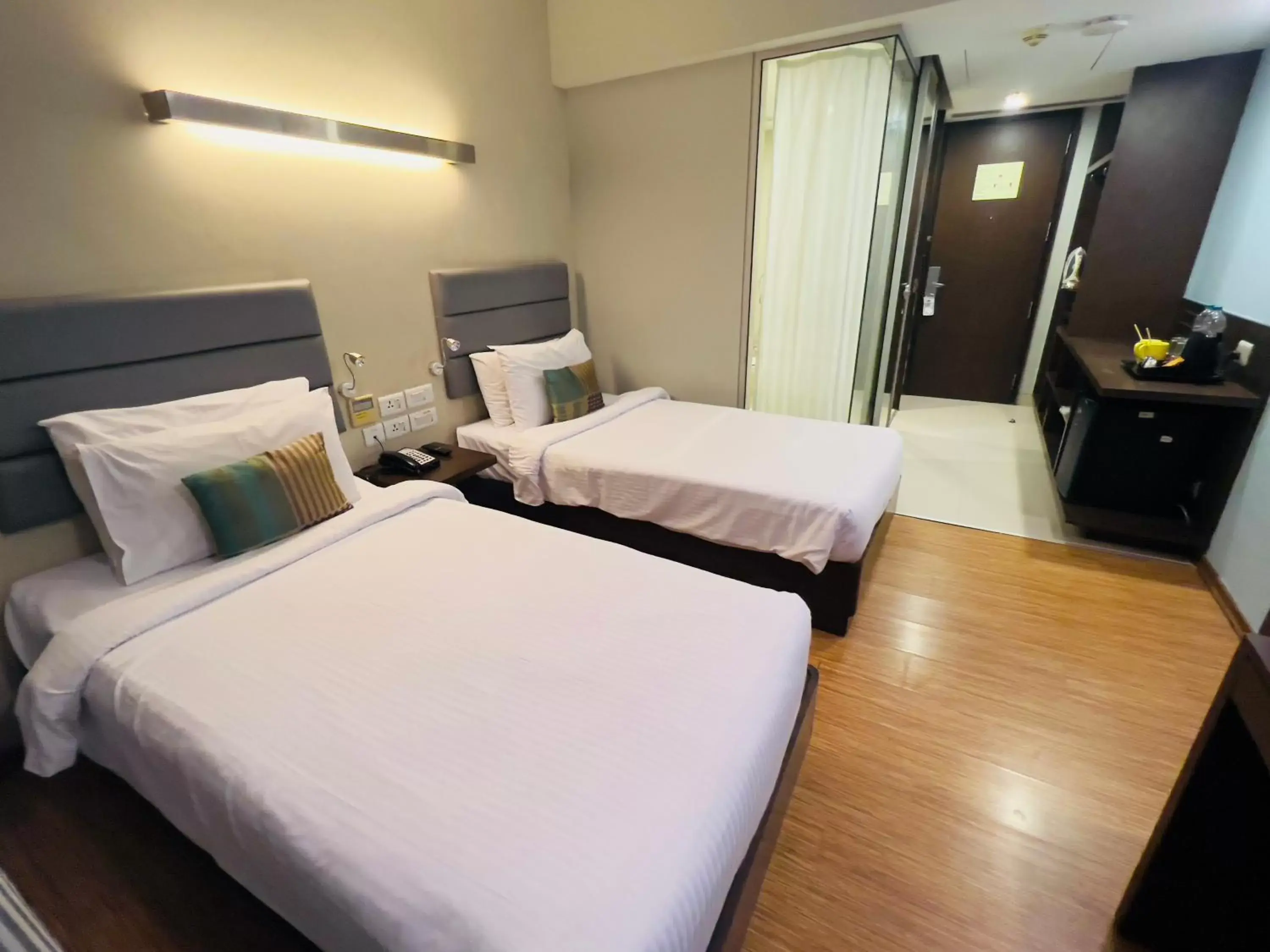 Bedroom, Bed in Keys Select by Lemon Tree Hotels, Pimpri, Pune