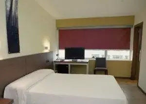 Photo of the whole room, Bed in Hotel Izelai