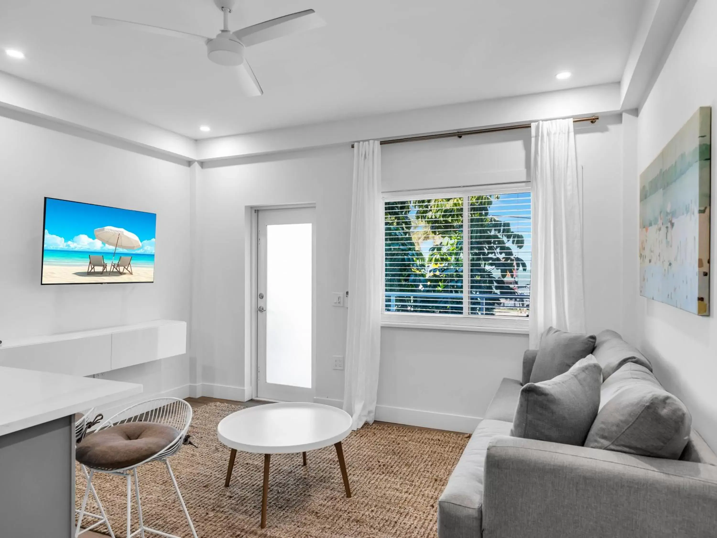 Living room, Seating Area in Lime Tree Bay Resort