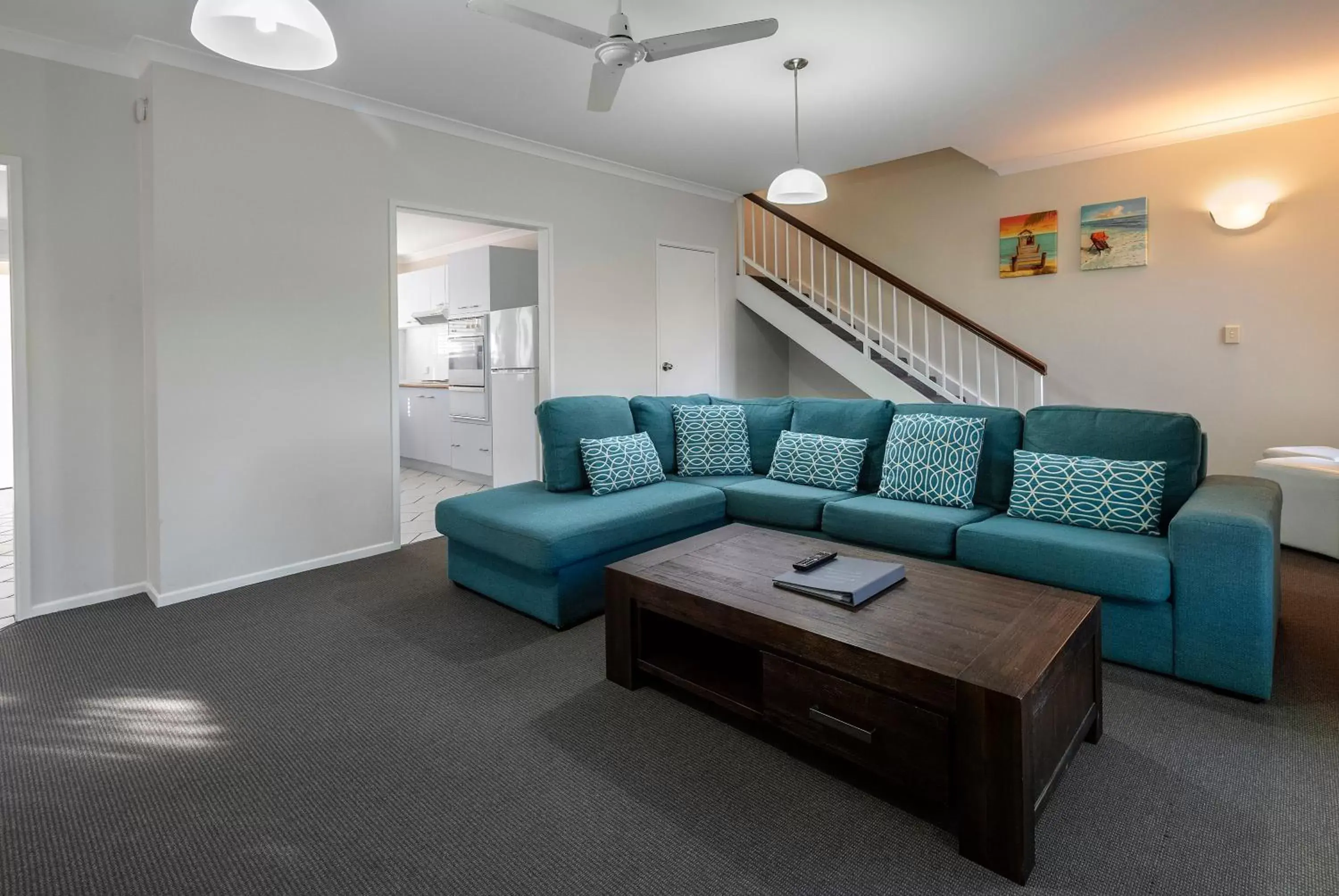TV and multimedia, Seating Area in The Beach Motel Hervey Bay