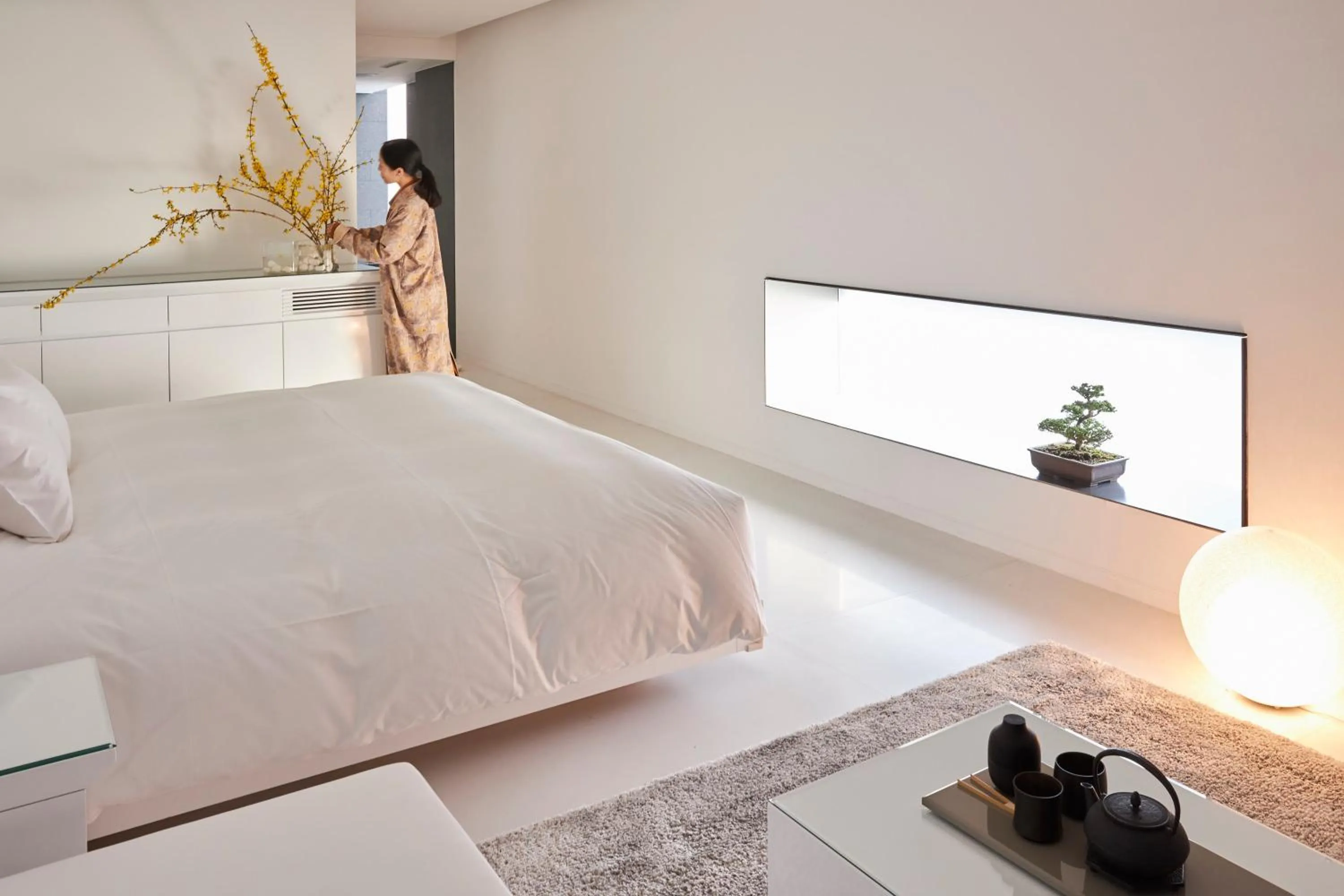 Photo of the whole room, Bed in MOGANA